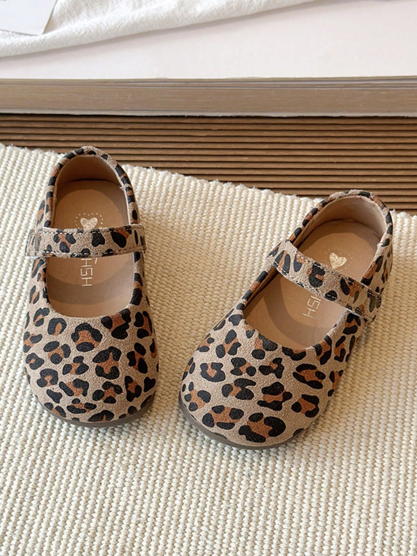 1 Pair Spring/Autumn Vintage Leopard Print Girls' Mary Jane Shoes, Hook And Loop, Soft Sole, Non-Slip, Casual Princess Shoes For Toddlers And Young Children