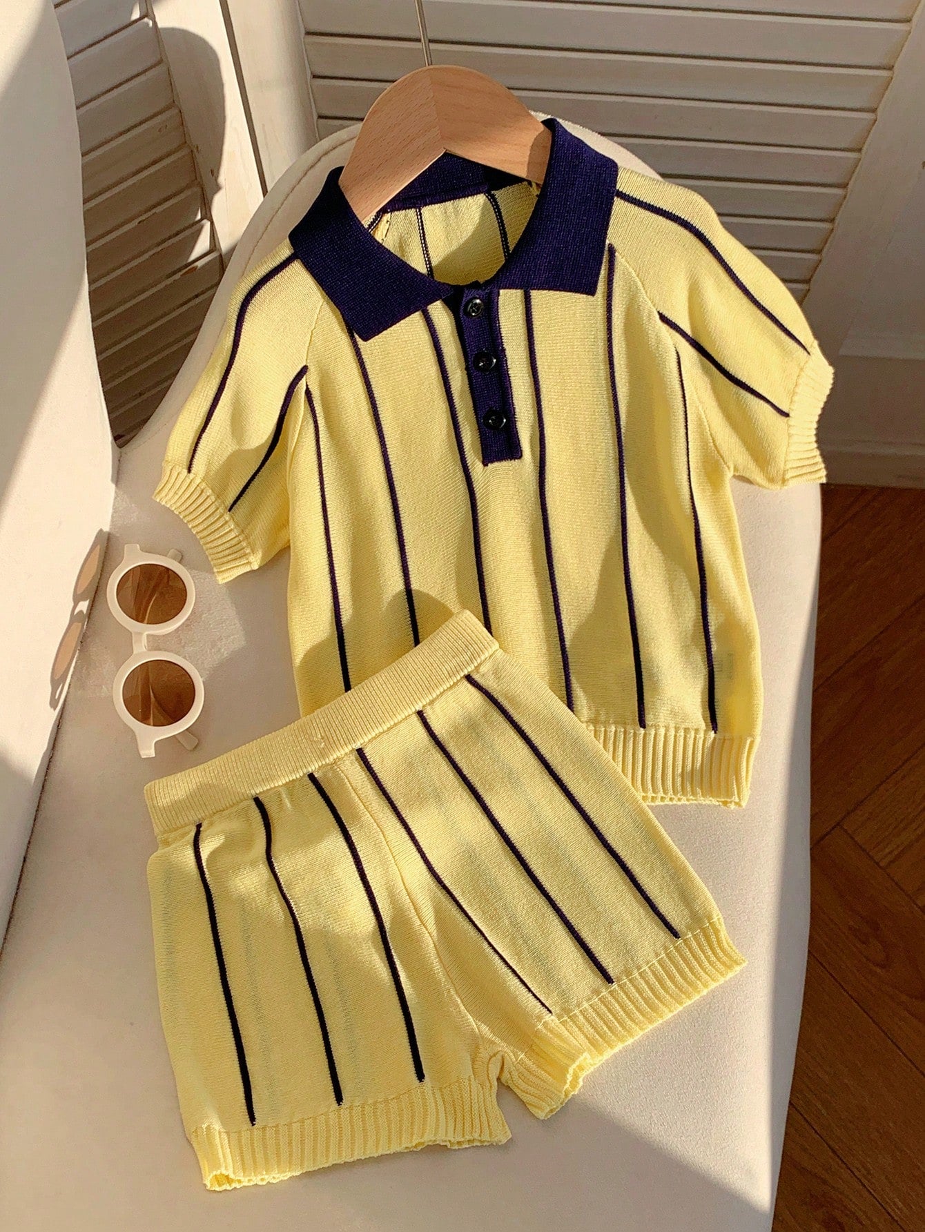 2pcs Baby Boy/Girl Summer Casual Yellow Striped Polo Shirt & Shorts Set, Knit Set, Knitwear Set, Breathable Set, Infant Outfit