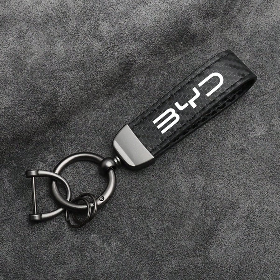 For BYD M6 G3 G5 T3 13 F3 F0 S6 S7 E5 E6 L3 Carbon Fiber Leather Car Key Fob Decoration And Car Keychain With Horseshoe Clasp