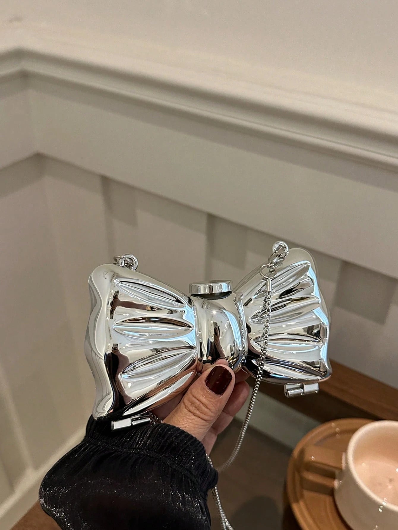 Mini Acrylic Electroplated Metallic Silver Shiny Bow Decor Clutch Bag, Versatile Women's Personalized Fashion Chain Lipstick Pouch, Jewelry/Earphone/Cosmetic Storage Box, Gift For Ladies, Suitable For