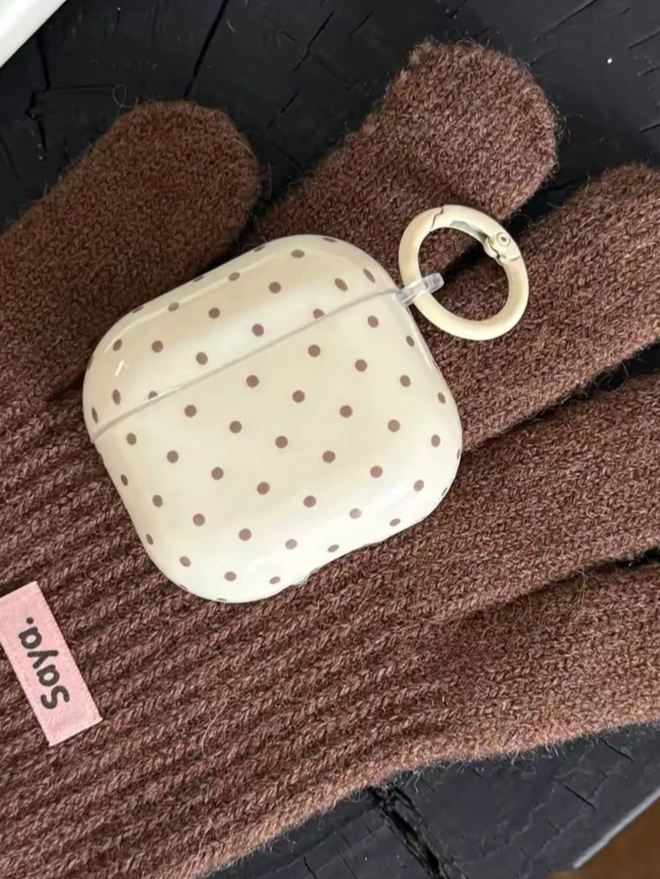 Minimalist Black White Polka Dot Pattern Bluetooth Earphone Cases Korean Style Pro 3 Earphone Case Compatible With Airpods 3rd Gen Apple 2nd Gen New Model Niche Heart Pendant 4th Gen Anti-Drop Protect