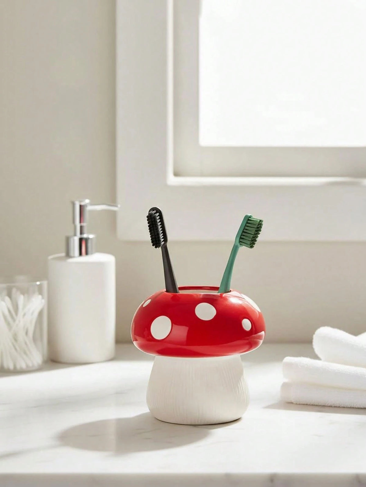 1/2pcs Mushroom Toothbrush Holder, Cute Bathroom Toothbrush Cup Storage Rack, Suitable For Bathroom Decor And Accessories, Vanity Storage, Room Decor, Home Decor, Also A Great Gift For Female Friends
