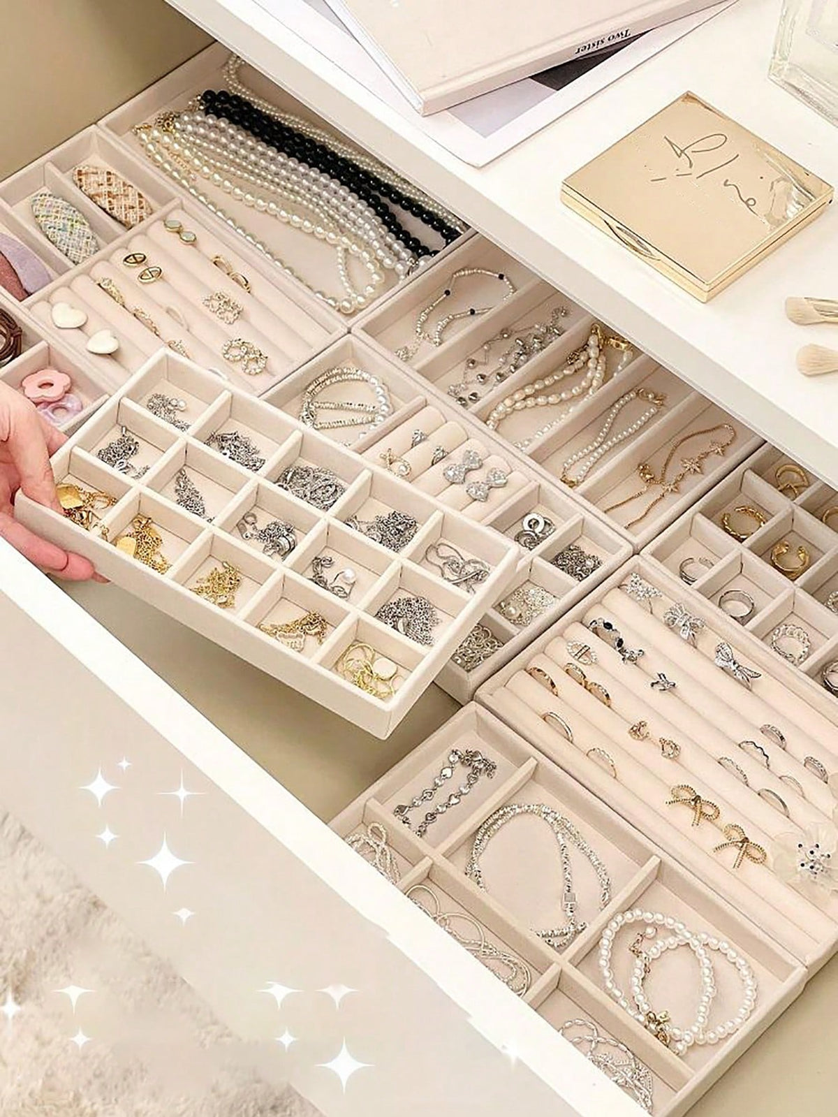 1/5pcs Beige Jewelry Tray, Ring Necklace Storage Tray, Rectangular Jewelry Organizer, Jewelry Display Tray, Drawer Divider Storage Tray, Small Item Storage And Organizer Box, Stackable Jewelry Storage