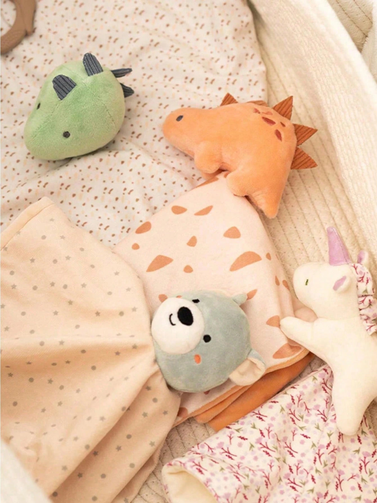 1 Pack Soft Plush Cartoon Animal Shaped Baby Comforter Blanket, Cute Cartoon Design, Baby Safety Blanket