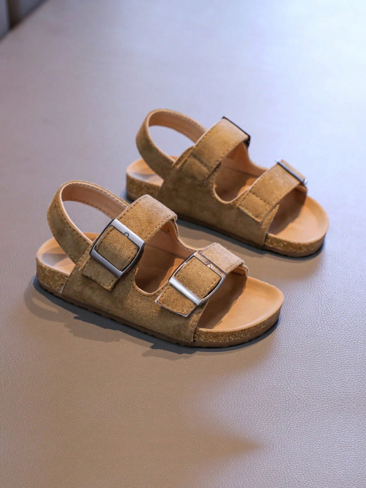 1 Pair Soft Cork Thick Sole Comfortable Children's Flat Sandals, Suitable For Outdoor, School, And Vacation