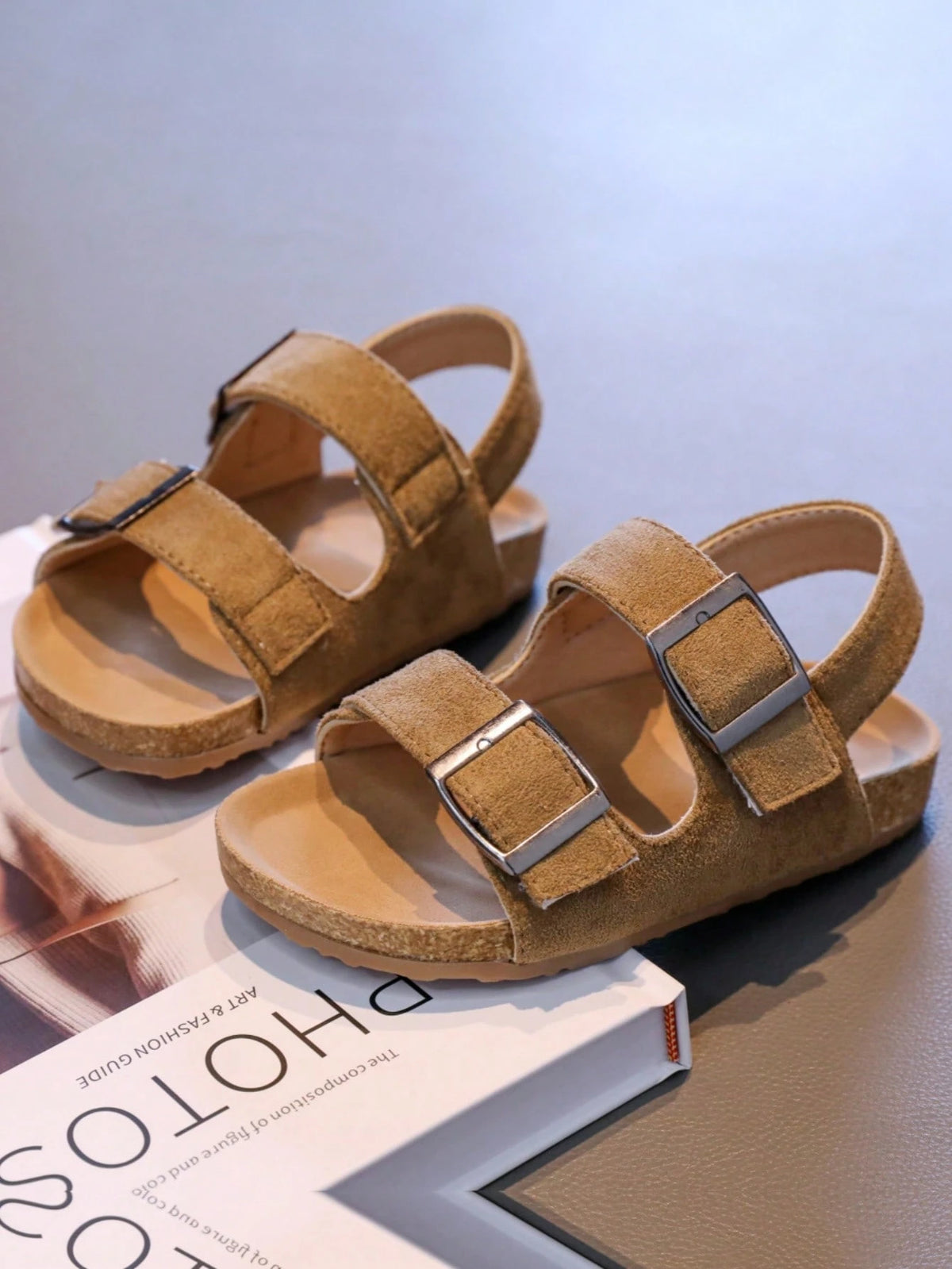 1 Pair Soft Cork Thick Sole Comfortable Children's Flat Sandals, Suitable For Outdoor, School, And Vacation