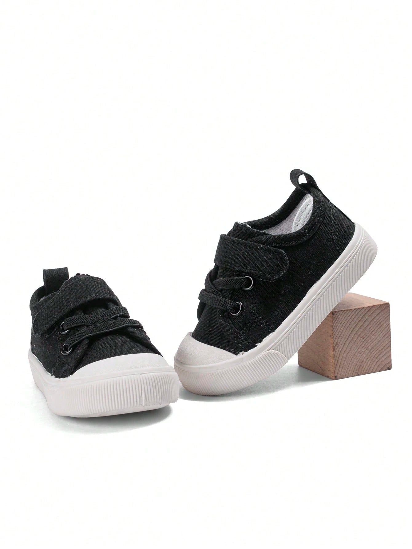 1 Pair Unisex Kids Black Classic Minimalist Versatile Canvas Sneakers, Hook And Loop Strap Design, Soft Sole Comfortable Breathable Lightweight Casual Baby Shoes Suitable For Daily Wear, Outdoor Activ