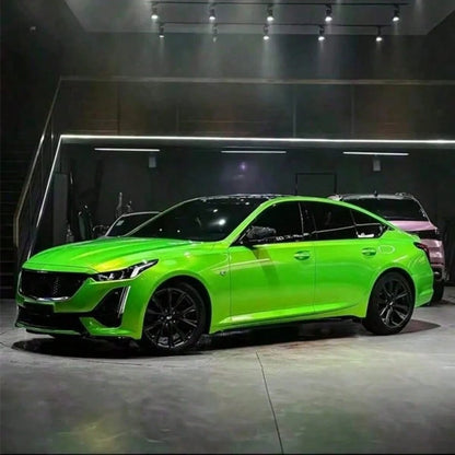 1 Roll Grass Green Car PET Film, Eye-Catching Visual Effect, Beautiful Appearance, Fast Application, Heat Resistant, Waterproof, Sun Protection, Corrosion Resistant