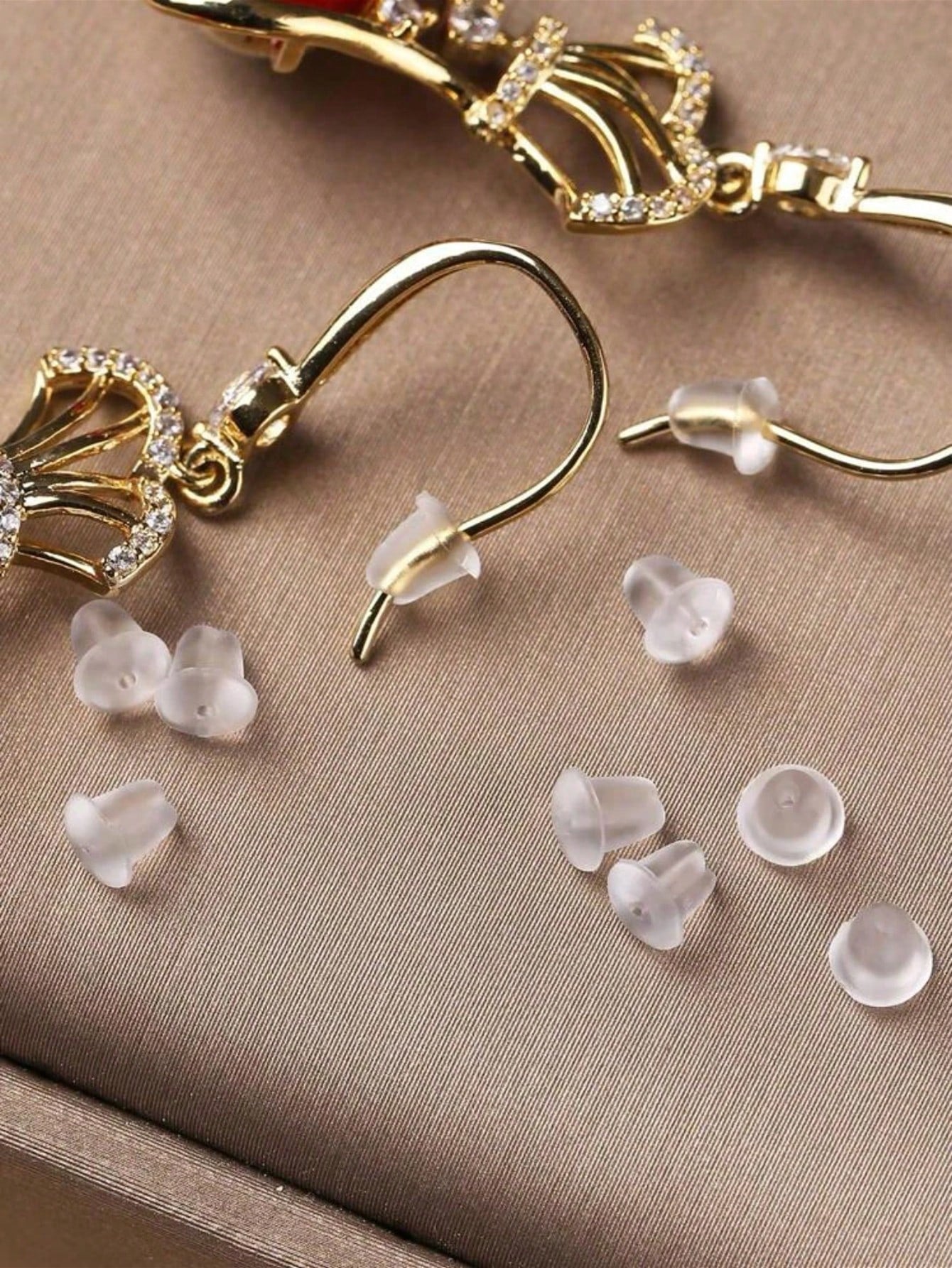 100-1200pcs Silicone Earring Backs- Low Allergy Clear Earring Stoppers, With Storage Box, Suitable For DIY Jewelry Making, Earring Safety Clips, Ideal For Halloween And Christmas Craft Materials