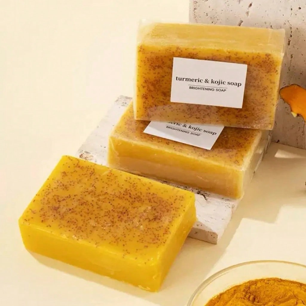 100g Turmeric Soap: Face And Body Cleansing, Brightens Skin, Deep Cleansing, Smooth And Clear Skin, Suitable For All Skin Types, Contains Natural Ingredients