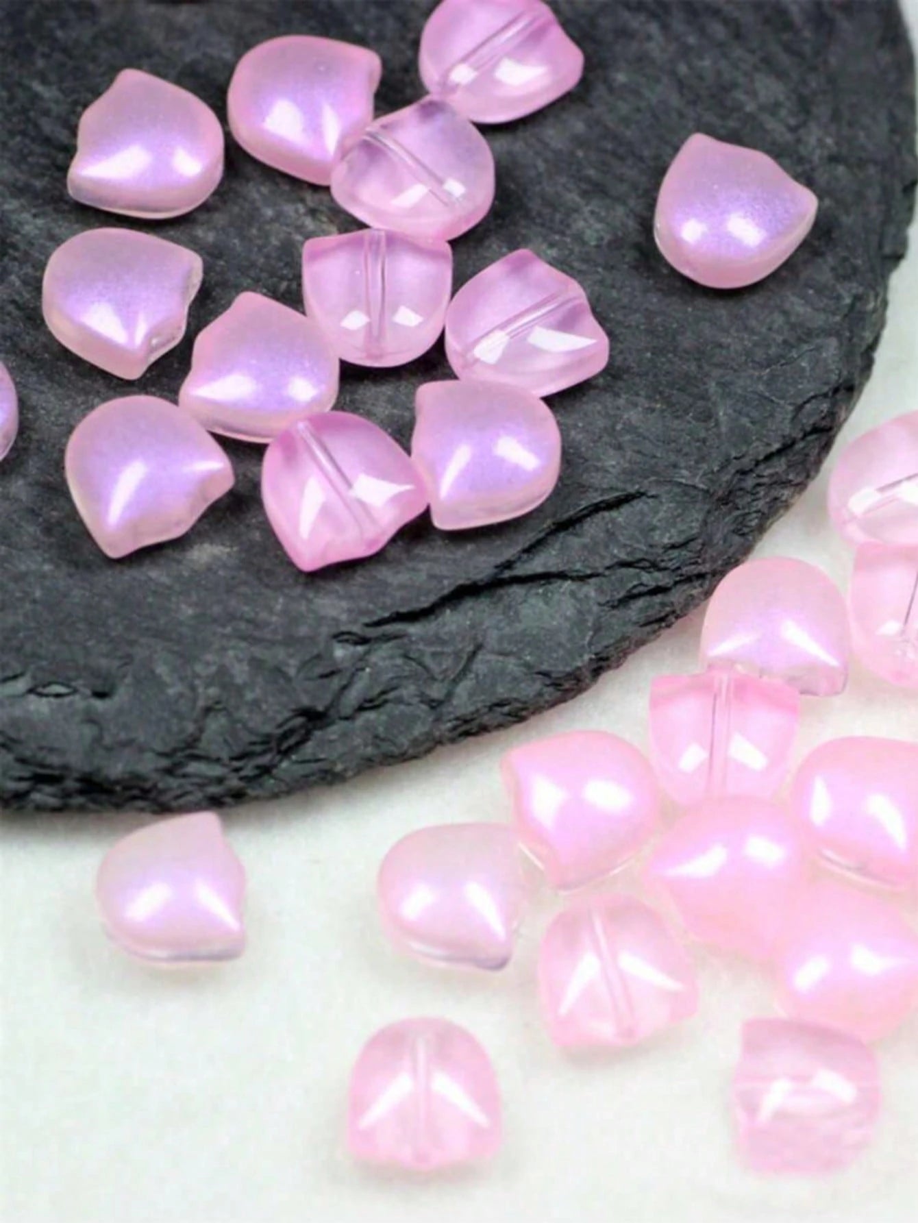 100pcs Tulip Flower And Leaf Glass Beads, Jewelry Making Spacer Beads Set, Suitable For DIY Bracelets, Necklaces, Earrings, Bags, Phone Charms, Car Charms, Etc.