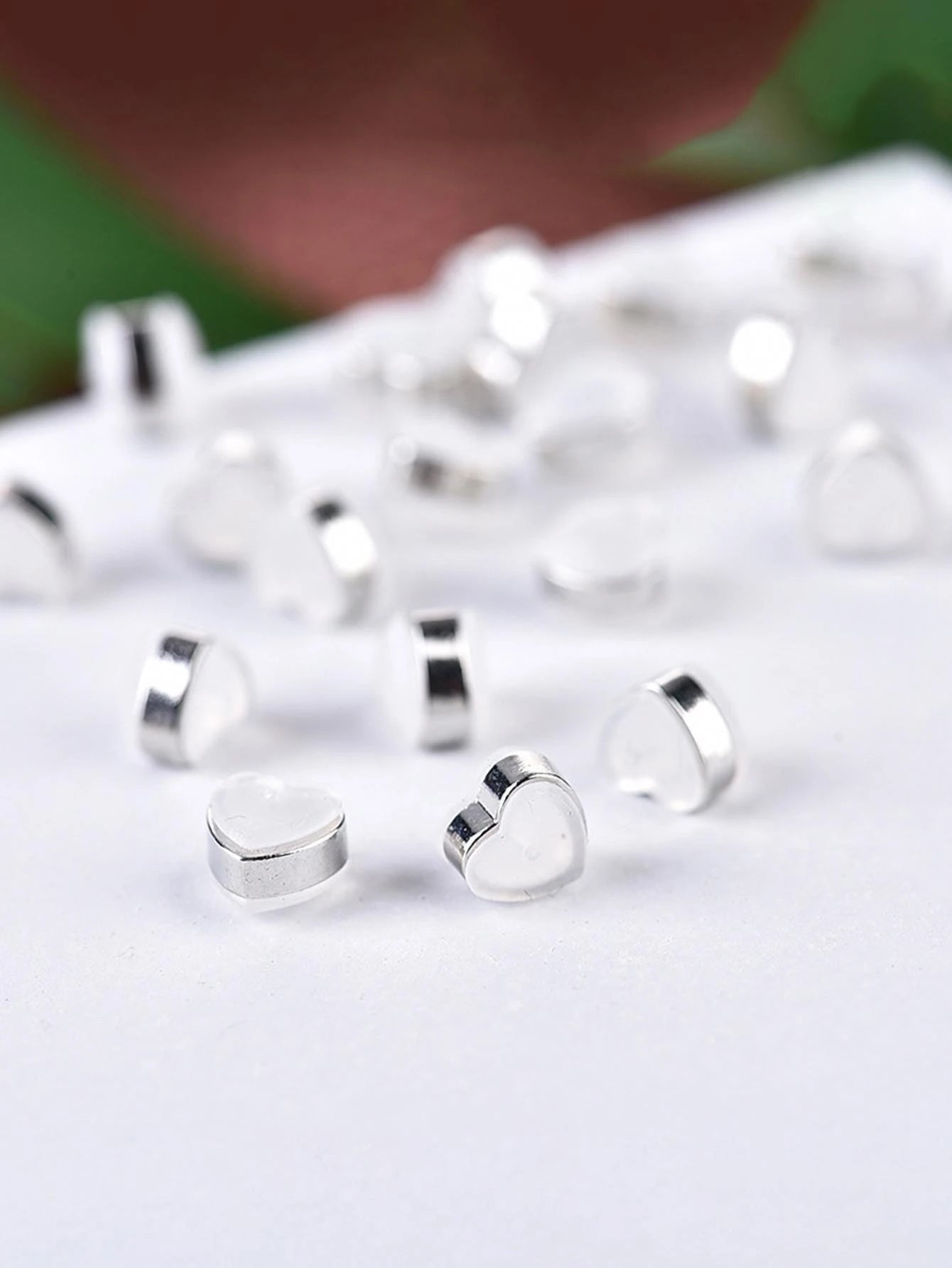 10pcs Anti-slip Silicone Ear Plugs With Heart-shaped Design