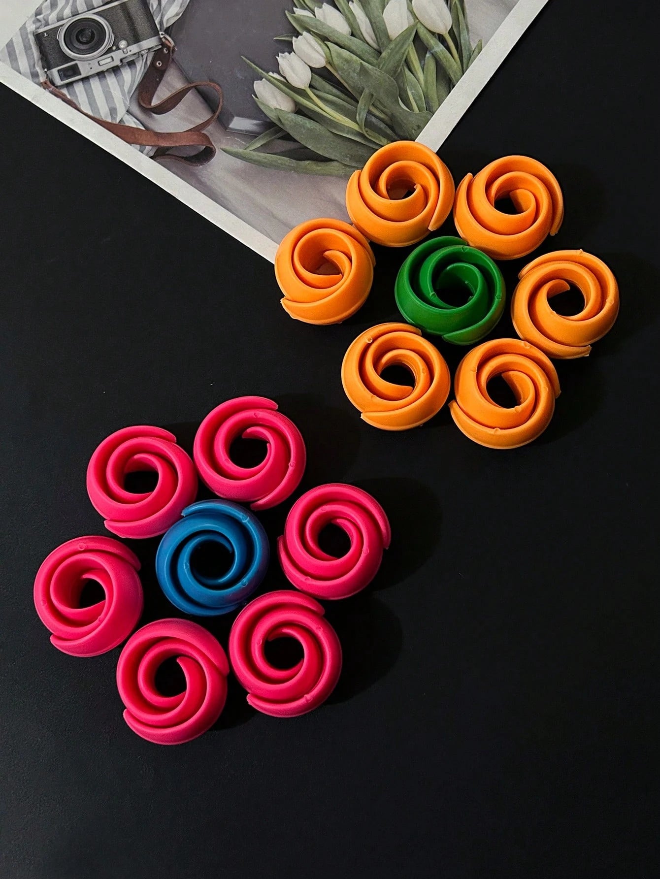 10pcs Colorful Silicone Spool Holders Anti-Tangle Thread Organizers, Suitable For Sewing, Cross Stitch And Embroidery, For DIY Christmas Handmade Thread Organization, For Craft Enthusiasts