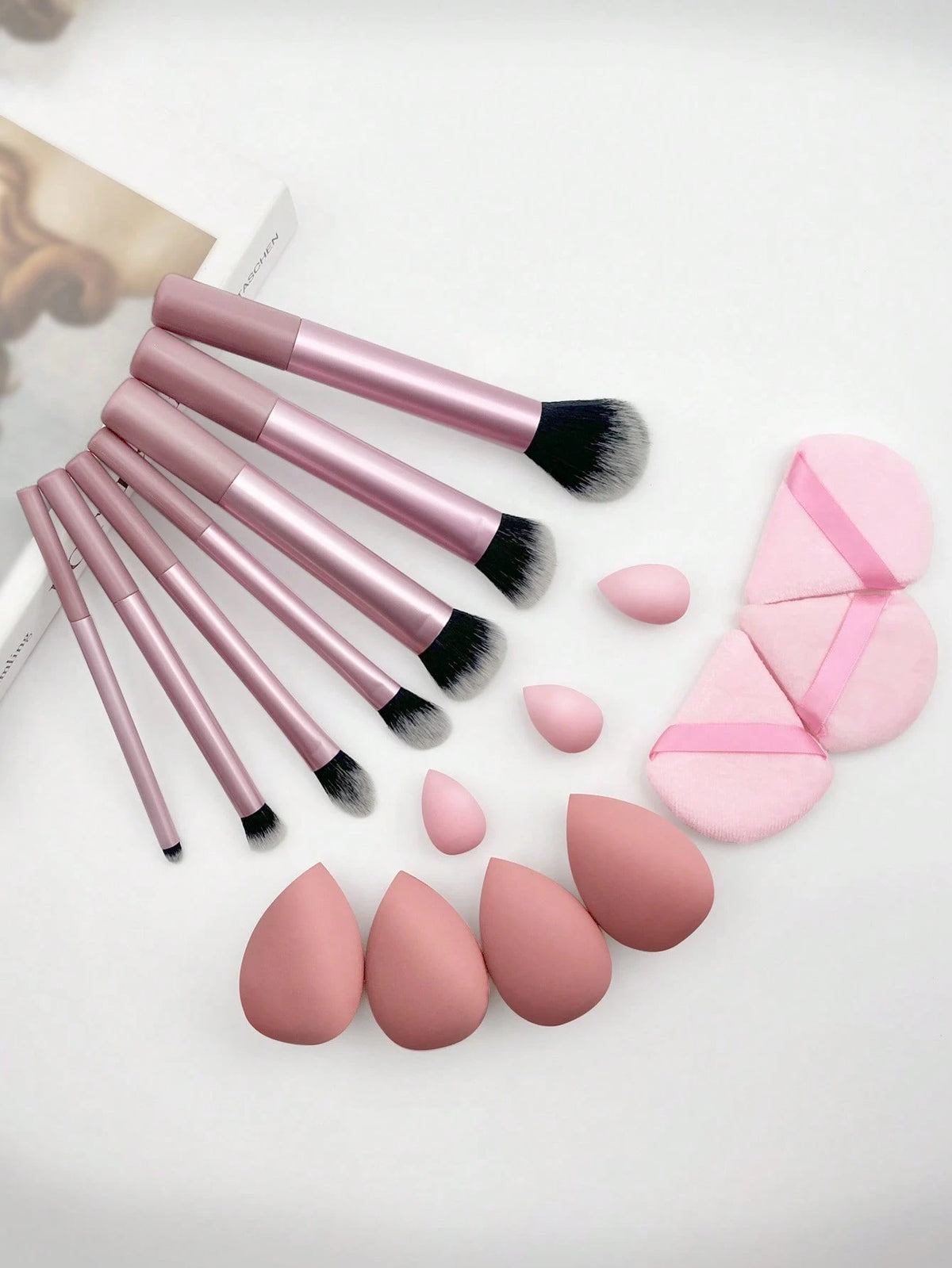 18/17/12/11/10/9/8/7/1pc Makeup Brush And Sponge Tool Set, Professional Makeup Brush And Makeup Sponge Set, Powder Puff And Makeup Brush Set, Makeup Brush Set, Complete Makeup Tool Set, Makeup Gift Se