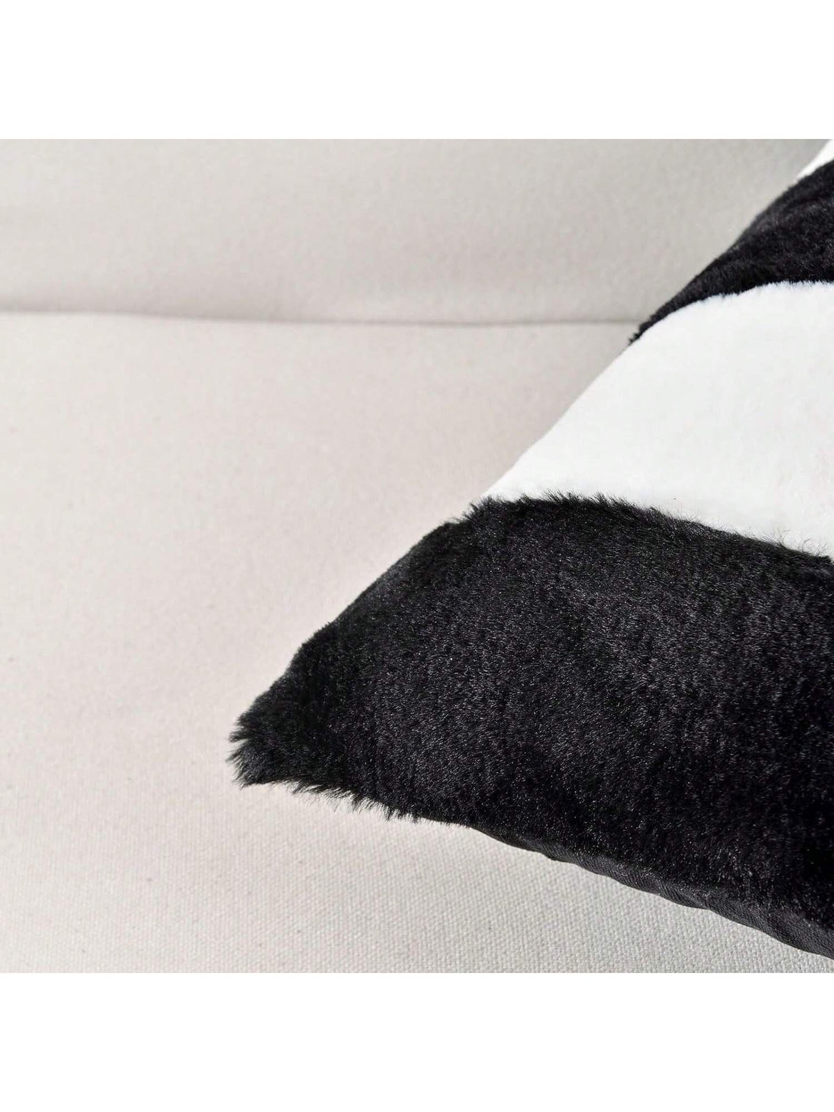 1pc/2pcs Solid Color Pillow Cover (Pillow Insert Not Included), Fabric Throw Pillow Case, Suitable For Living Room Sofa
