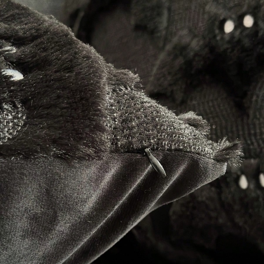 1pc 3D Plush Bat Throw Pillow Cover, Gothic Dark Halloween Witch Theme Decorative Cushion Case, 18" X 18", For Living Room Sofa Bedroom Halloween Decor, Pillow Insert Not Included