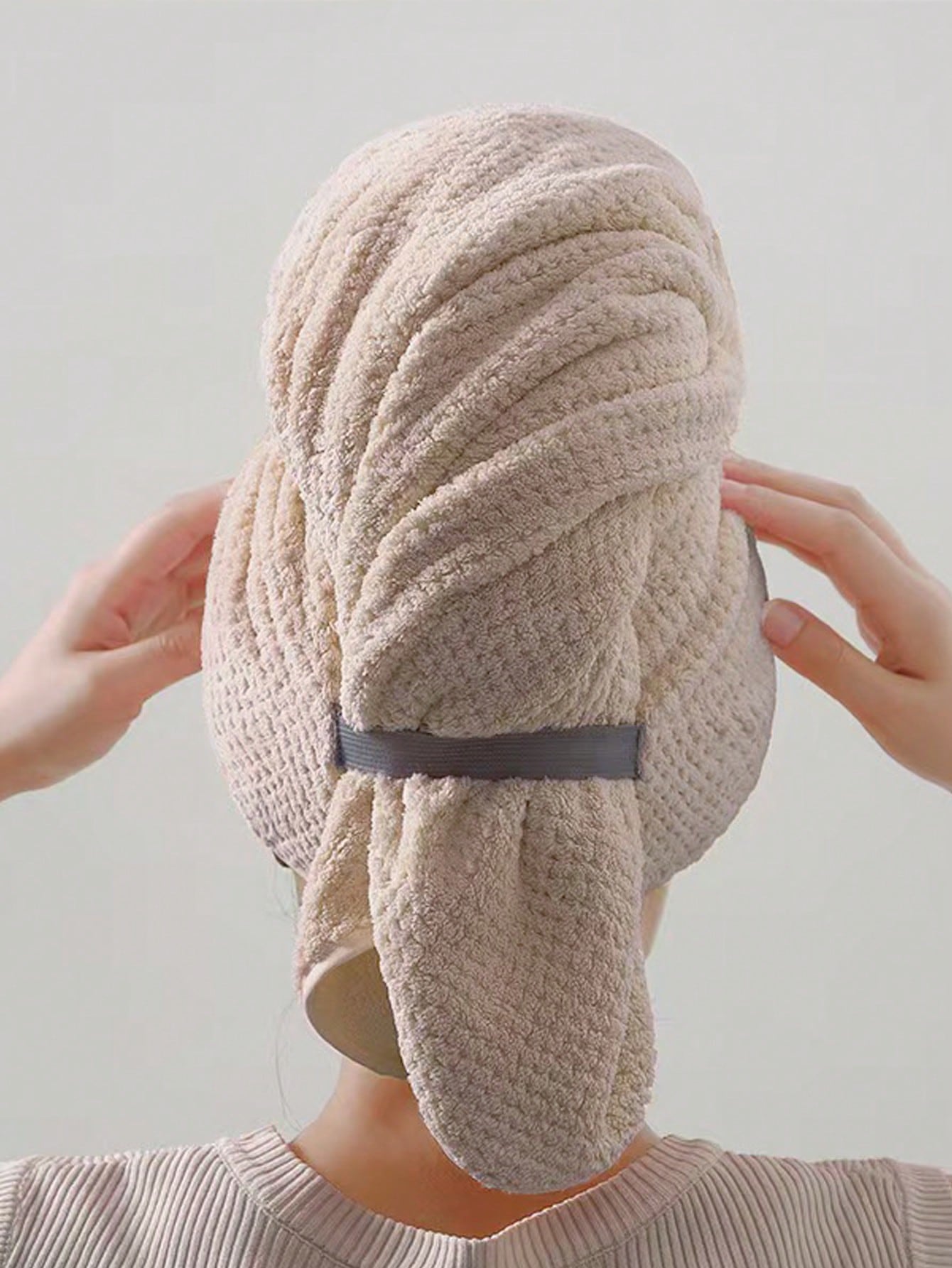 1pc&4pcs Coral Fleece Pineapple Pattern Thickened & Extra Long Hair Drying Cap For Women, Quick-Dry Absorbent Hair Towel Head Wrap With Elastic Band Bath Cap