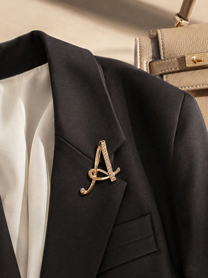 1pc A-Z Letter Brooch, European Style Rhinestone Pin, Alloy Material, Inlaid With Sparkling Gemstones, Ideal For Matching Suits, Shirts, Jackets, Dresses, Showcasing Elegance And Fashion. Can Be Used