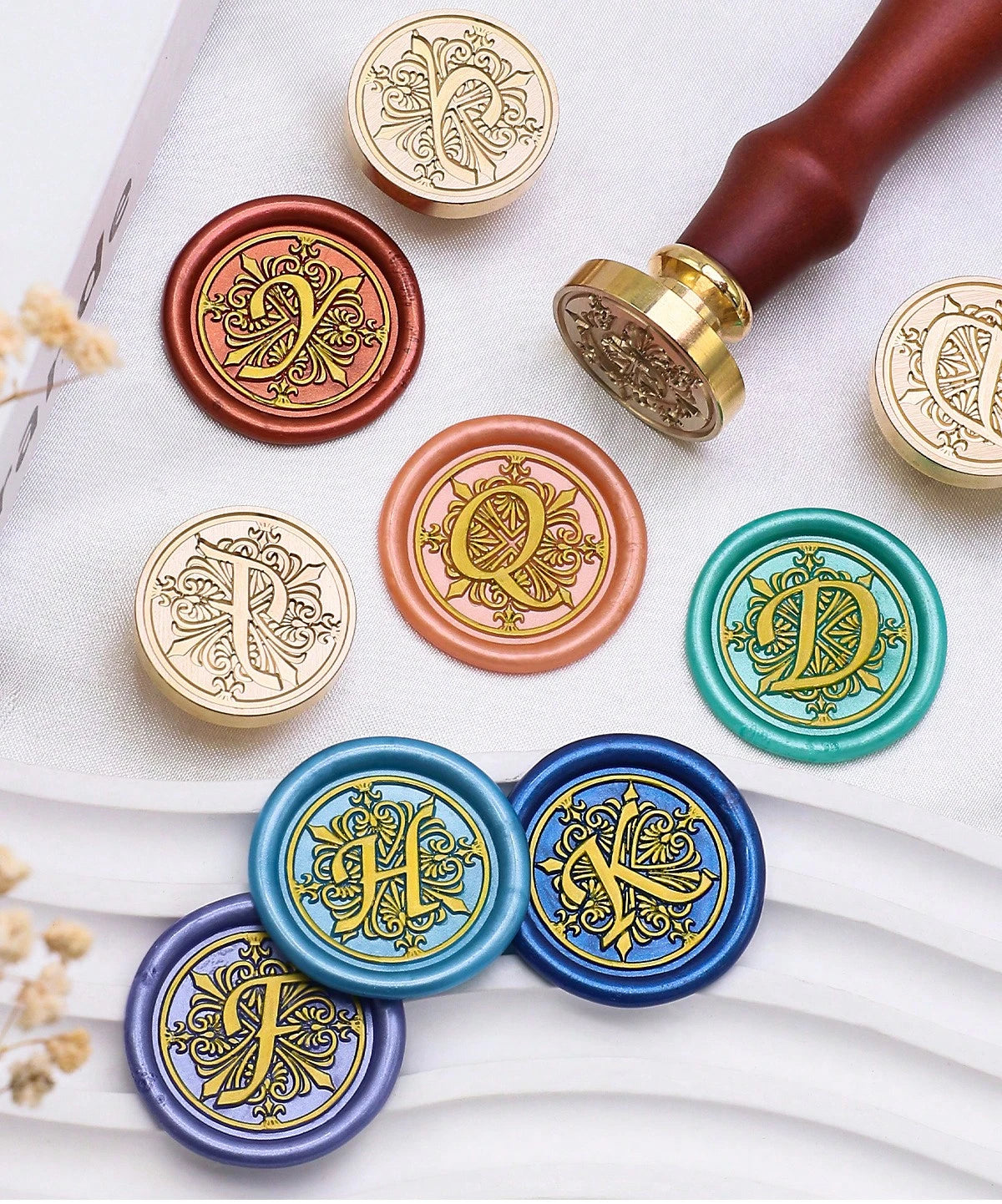 1pc A-Z Letter Wax Sealed Stamp With Various Classic Letters, Brass Head, Gratitude Card/Envelope/Gift Packaging/Wedding Engagement Party Invitation Letter, DIY Manual (26 Stamps) Stamp Head Back To S