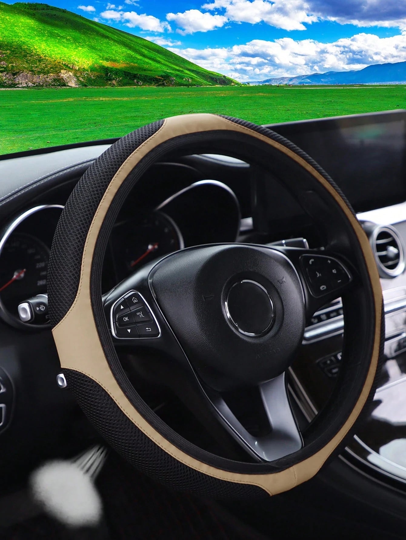 1pc Breathable Massage Comfortable PU Leather Steering Wheel Cover, Fits 14.5-15 Inch Car Accessory