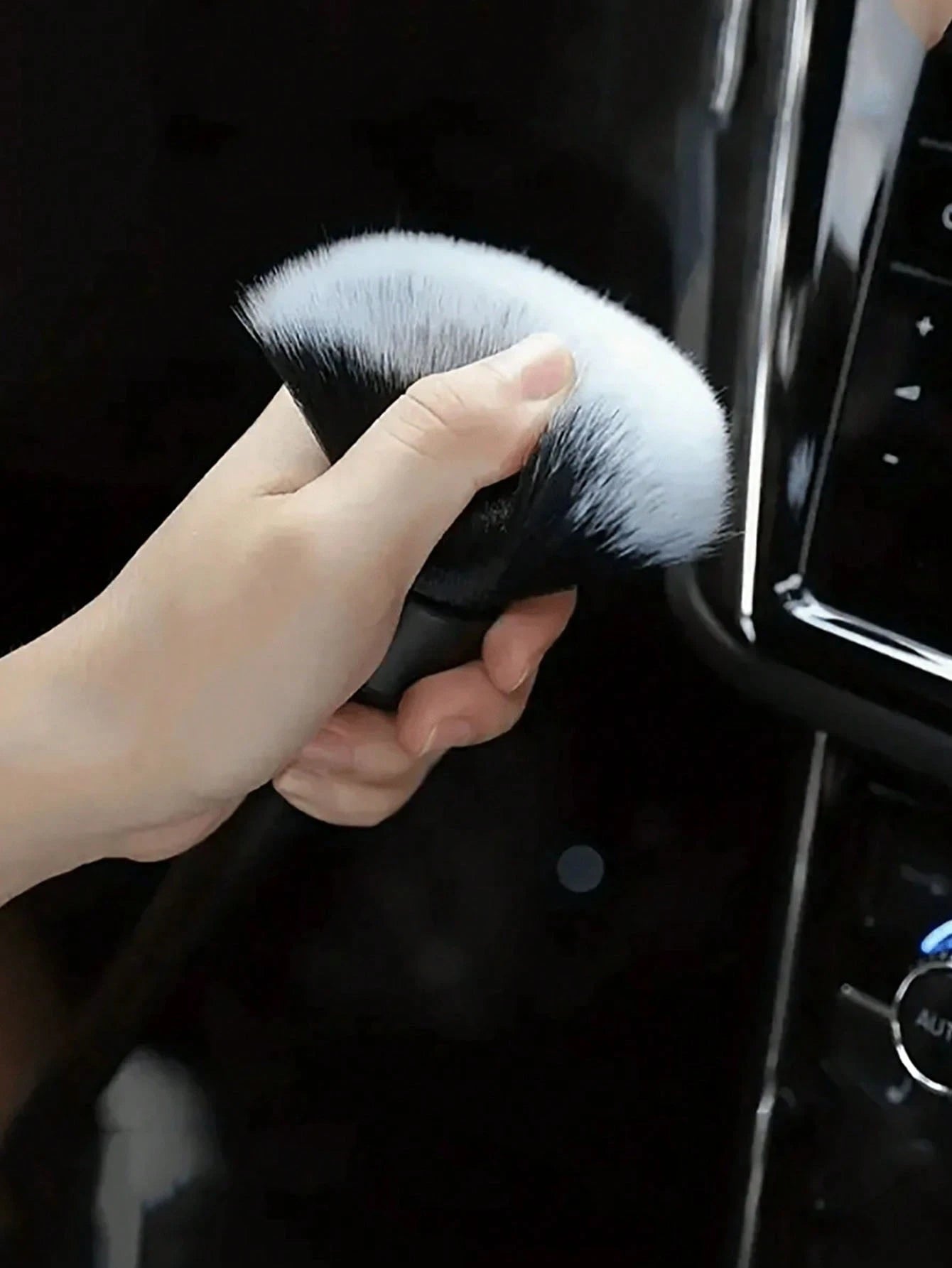 1pc Car Interior Cleaning Brush, Suitable For Car Dusting And Cleaning, Exterior Car Washing