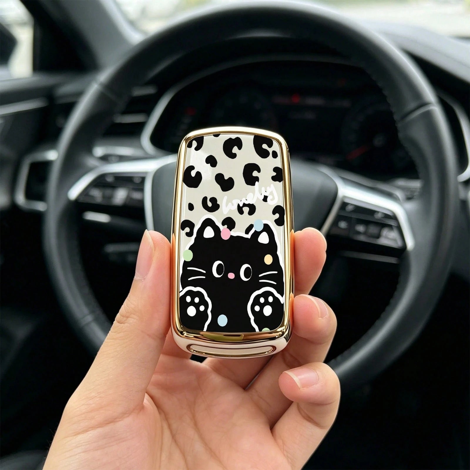 1pc Car Key Case- Print,Suitable For Jetta Mk6, Polo Mk5, Golf Mk6, Tiguan Mk1, Passat B7, Passat NMS, Caddy Mk3, Beetle, Amarok, Touran Mk1. Advanced Soft-Touch, Does Not Block Signal, Unisex.