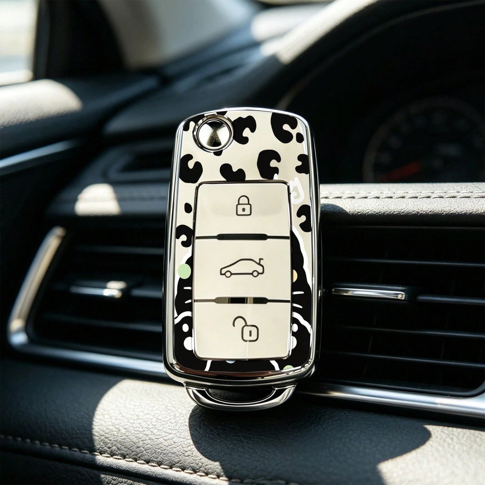 1pc Car Key Case- Print,Suitable For Jetta Mk6, Polo Mk5, Golf Mk6, Tiguan Mk1, Passat B7, Passat NMS, Caddy Mk3, Beetle, Amarok, Touran Mk1. Advanced Soft-Touch, Does Not Block Signal, Unisex.