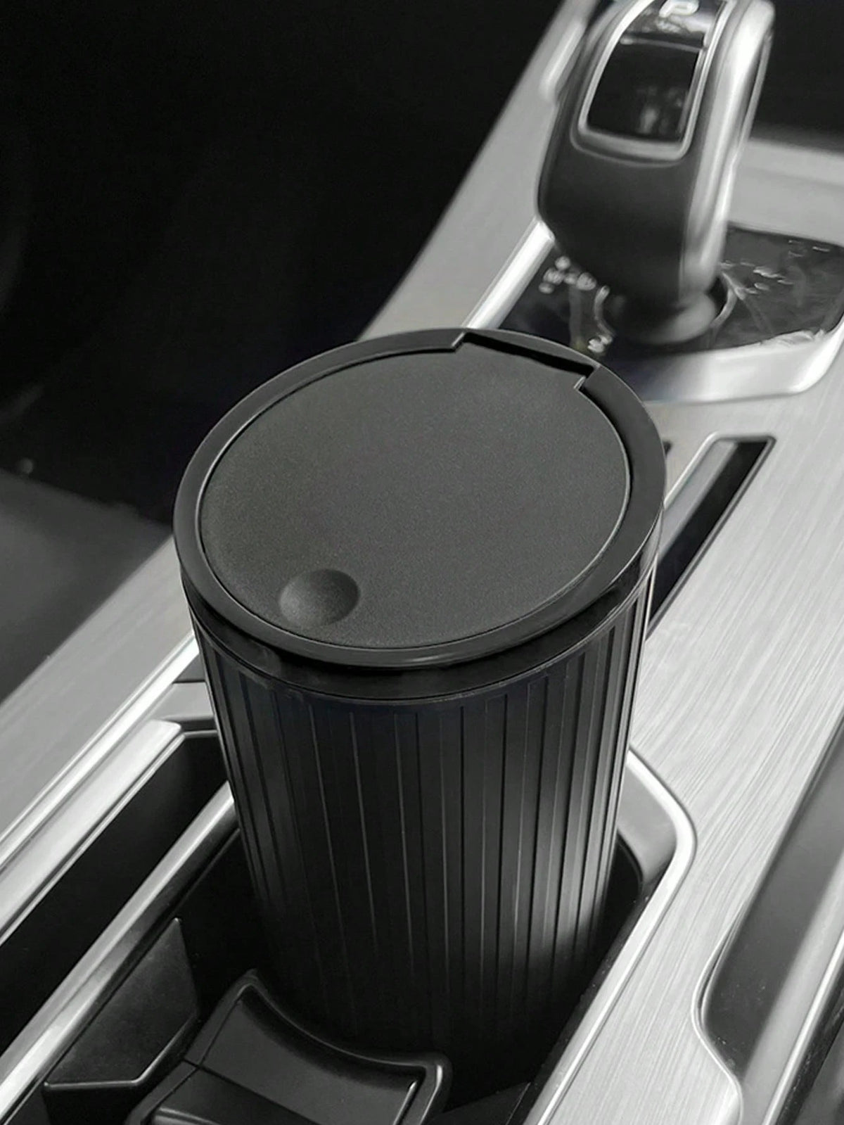 1pc Car Trash Can With 15pcs Garbage Bags, Covered Round Trash Can Container, Waterproof Car Cup Holder Organizer Bin