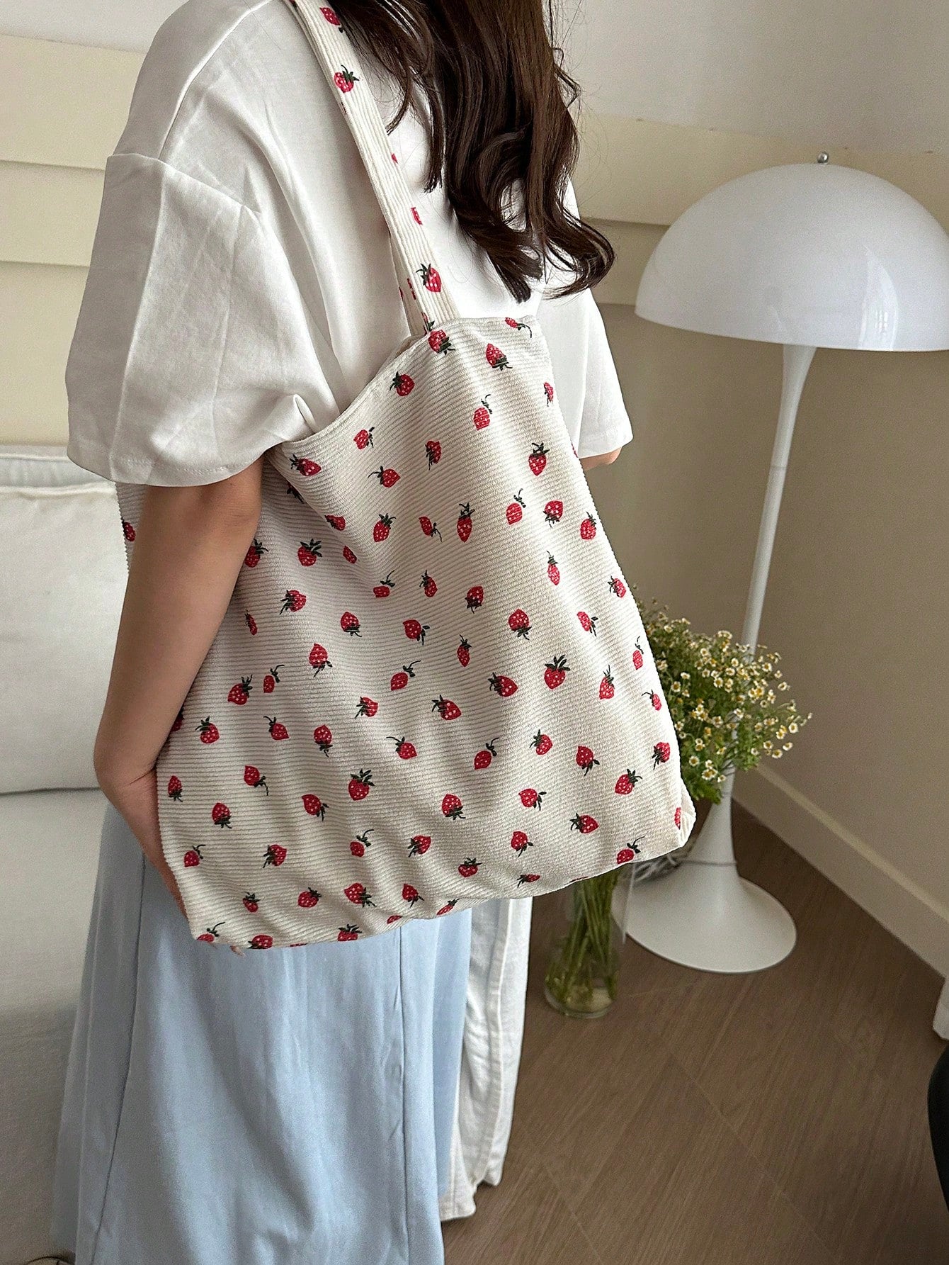 1pc Corduroy Tote Bag, Slouchy Large Capacity Handbag, Vintage Striped Corduroy Fabric, Minimalist Casual Aesthetic, Versatile Bag Suitable For Women Students And Commuters (Due To Lighting And Angle