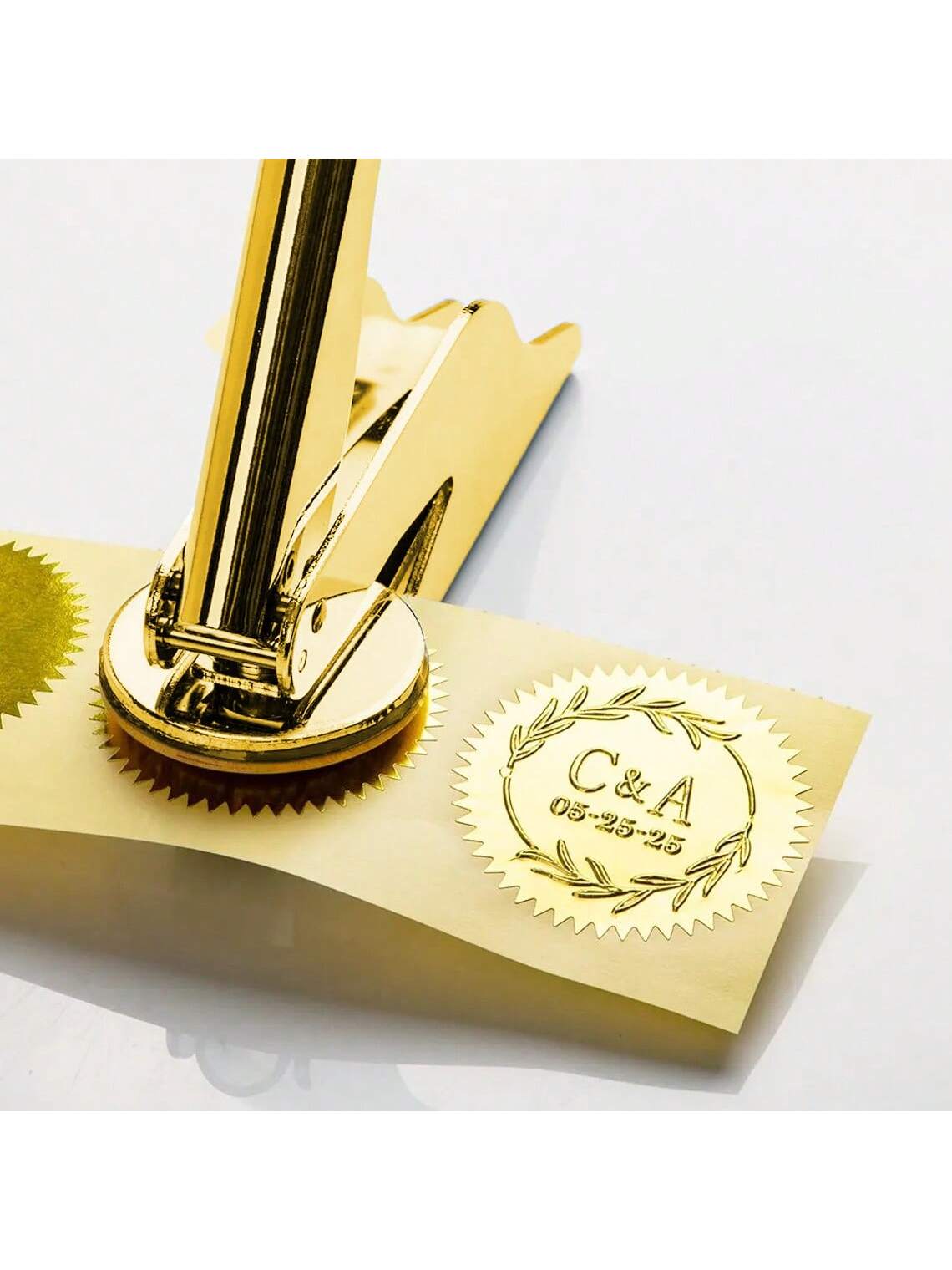 1pc Customized DIY Gold Handmade Embossing Stamp- Book And Paper Embosser, Customized Pattern Embosser, Suitable For Wedding Invitations, Cards, Books, Envelopes, Napkins, Etc., Ornamental, Reusable