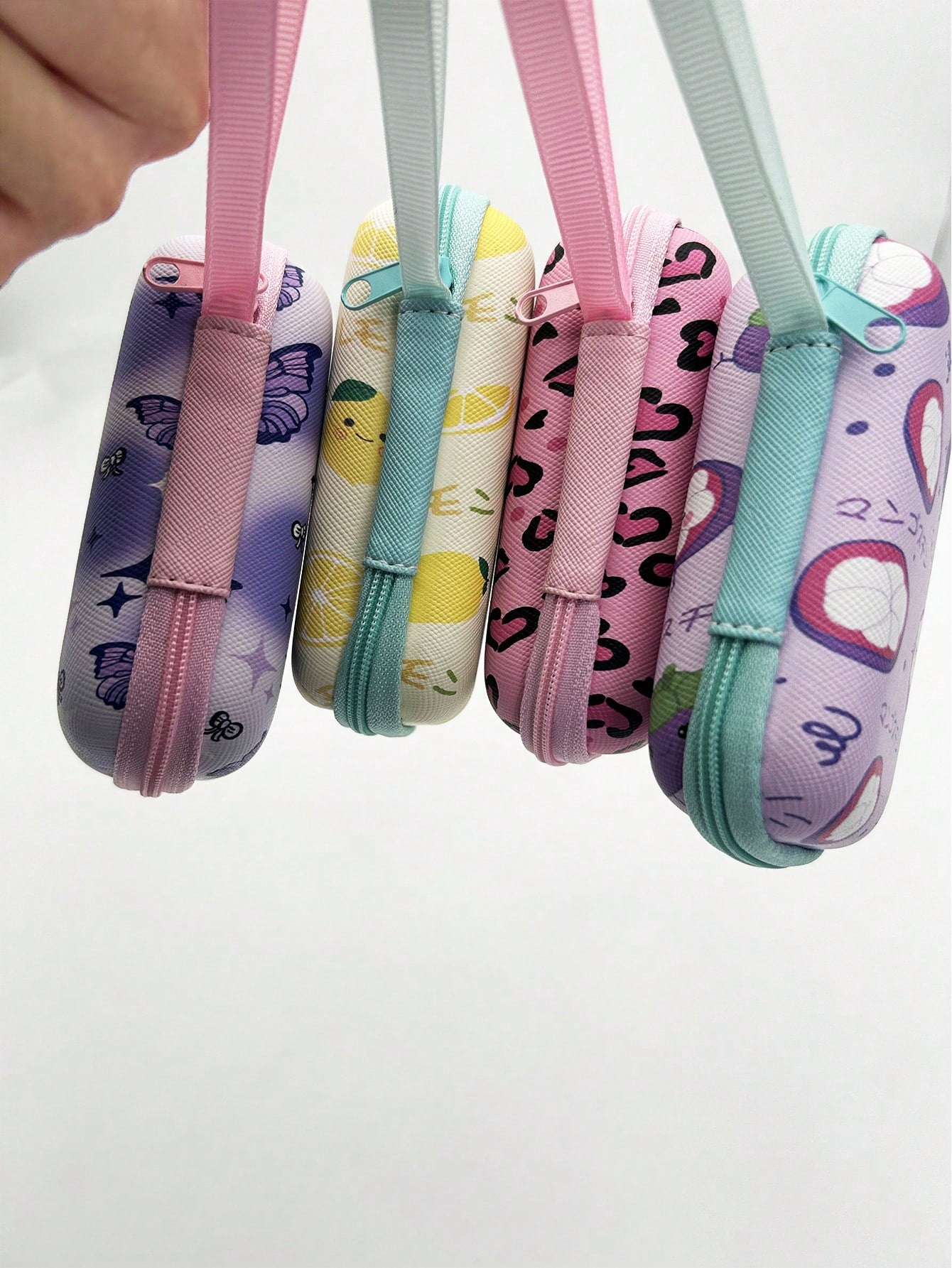 1pc EVA Material Cute Fruit Pattern Zipper Earphone Case, Interesting Design Charger Storage Box, Suitable For AirPods, Bluetooth Headphones, Cables, USB Drives And Other Small Electronics, Anti-Drop
