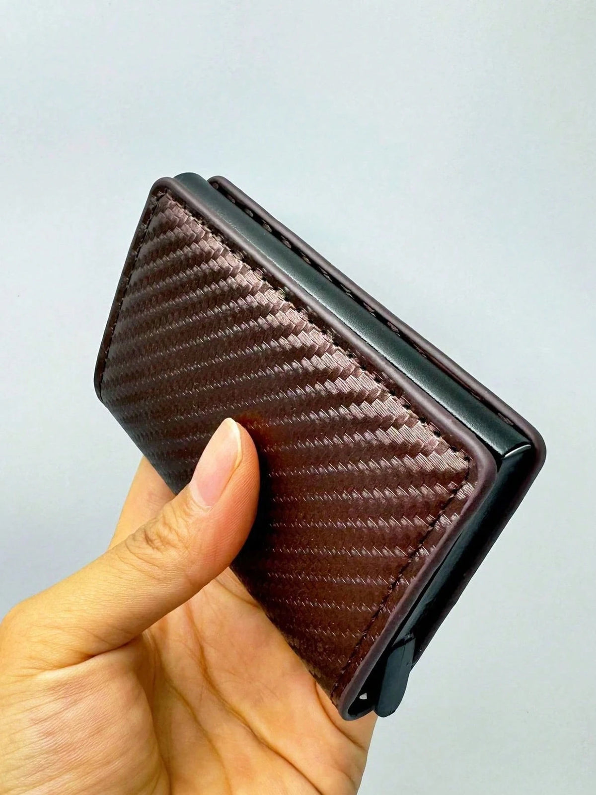1pc Fashion Men's Wallet 3 Colors Carbon Fiber Card Holder Automatic Pop-Up Aluminum Alloy RFID Card Holder,Wallet For Men