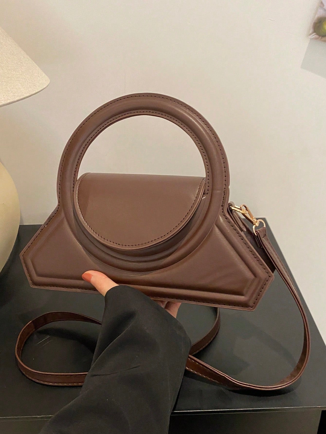 1pc Fashionable Round Handbag, Solid Color Minimalist Crossbody Bag, Women Shopping Tote