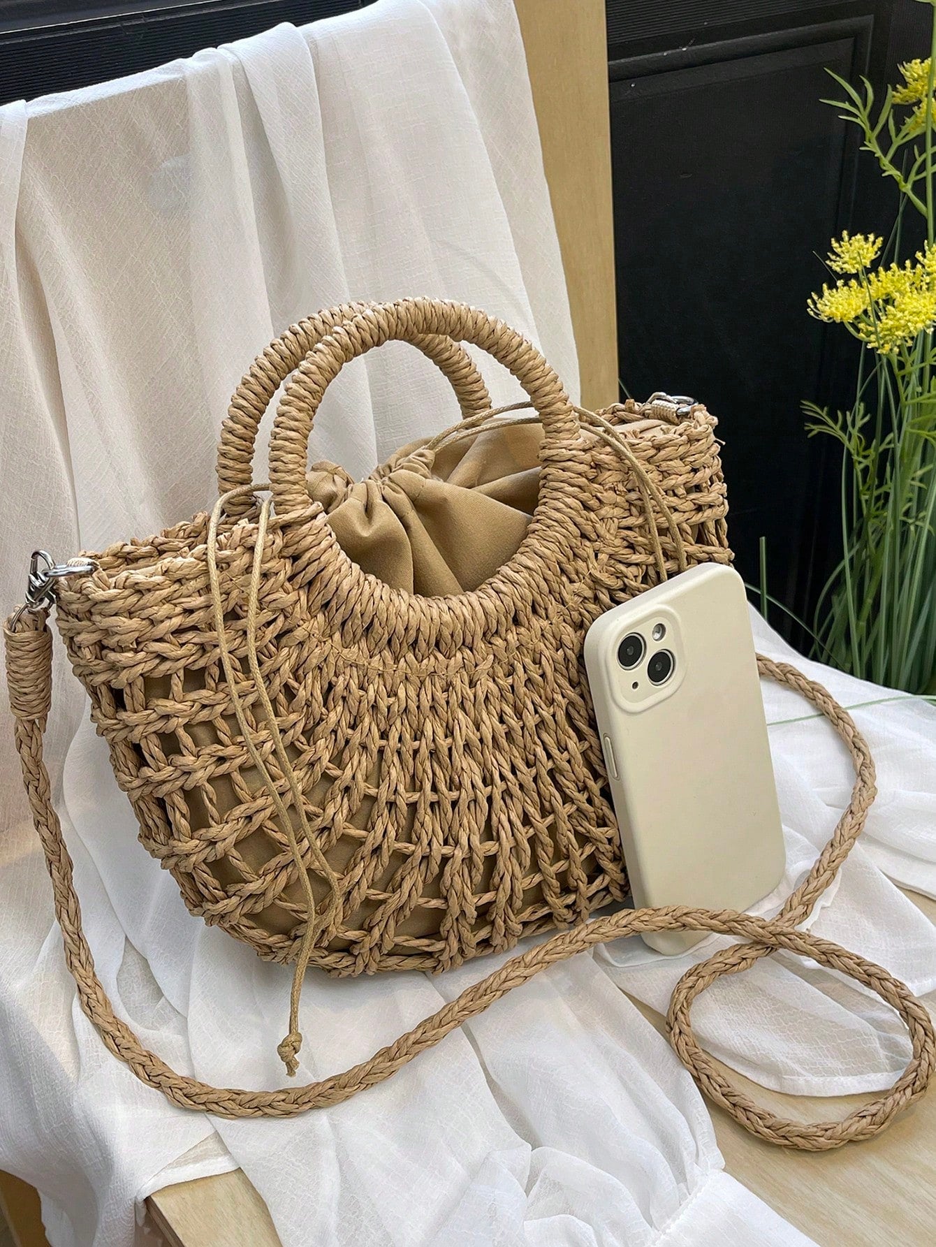 1pc Half-Moon Hollow Out Handbag, Fashionable Beach Vacation Straw Woven Bag, Vacation Bag For Summer, Perfect For Beach Vacation, Travel, Boho Chic