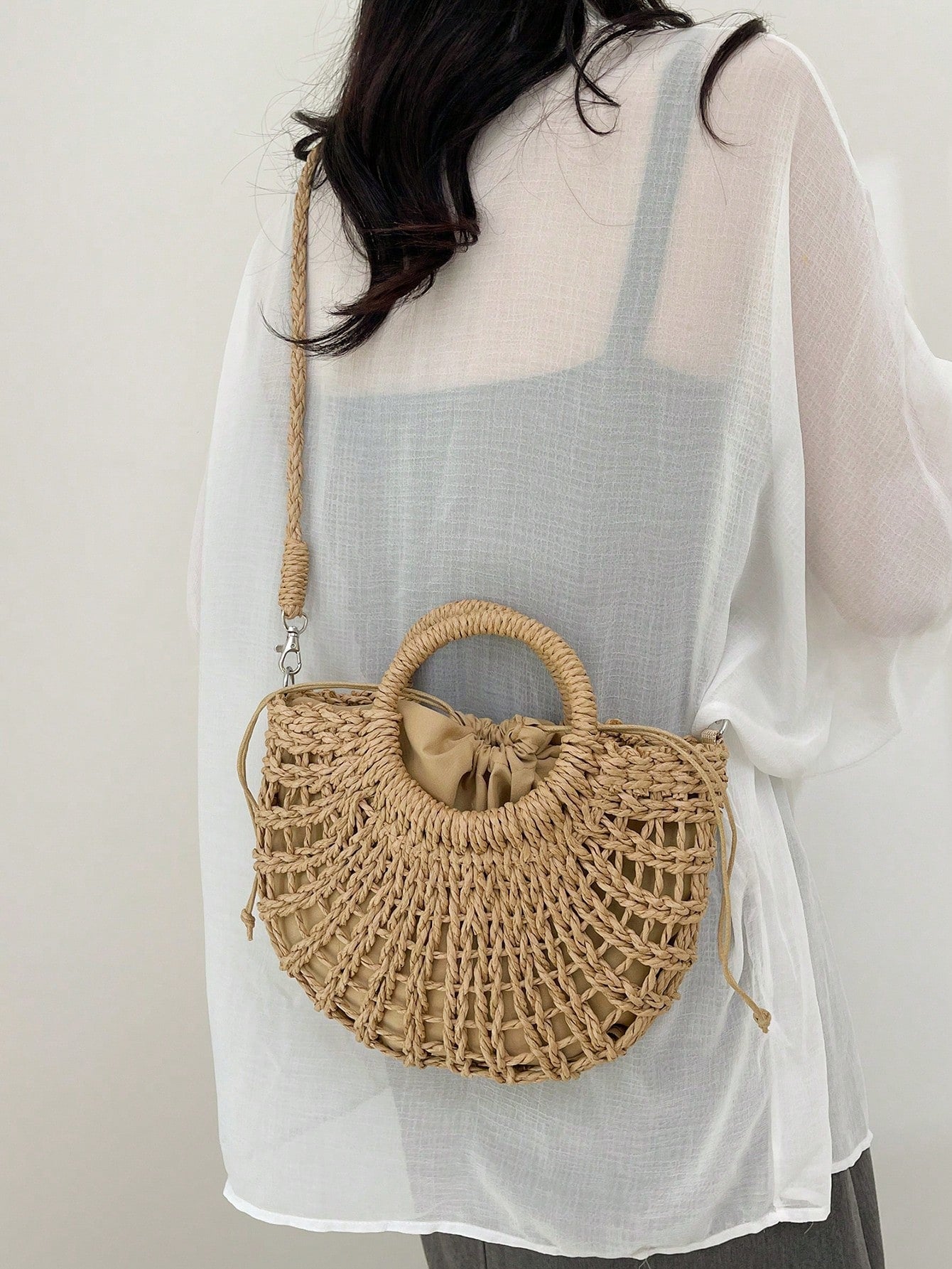 1pc Half-Moon Hollow Out Handbag, Fashionable Beach Vacation Straw Woven Bag, Vacation Bag For Summer, Perfect For Beach Vacation, Travel, Boho Chic