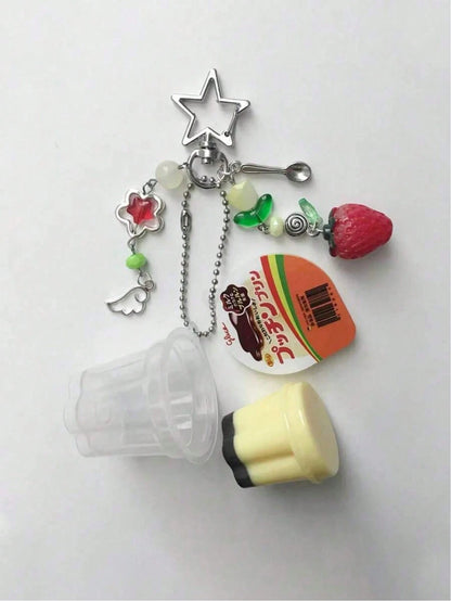 1pc Japan Prinki Keychain, Pink & Yellow Macaron Charm, Y2K Heisei Era Retro Beaded Accessory Kawaii Vacation Essentials Bag Accessories Bag Charm Accessories Charms For Bag Teacher Gifts Accessories