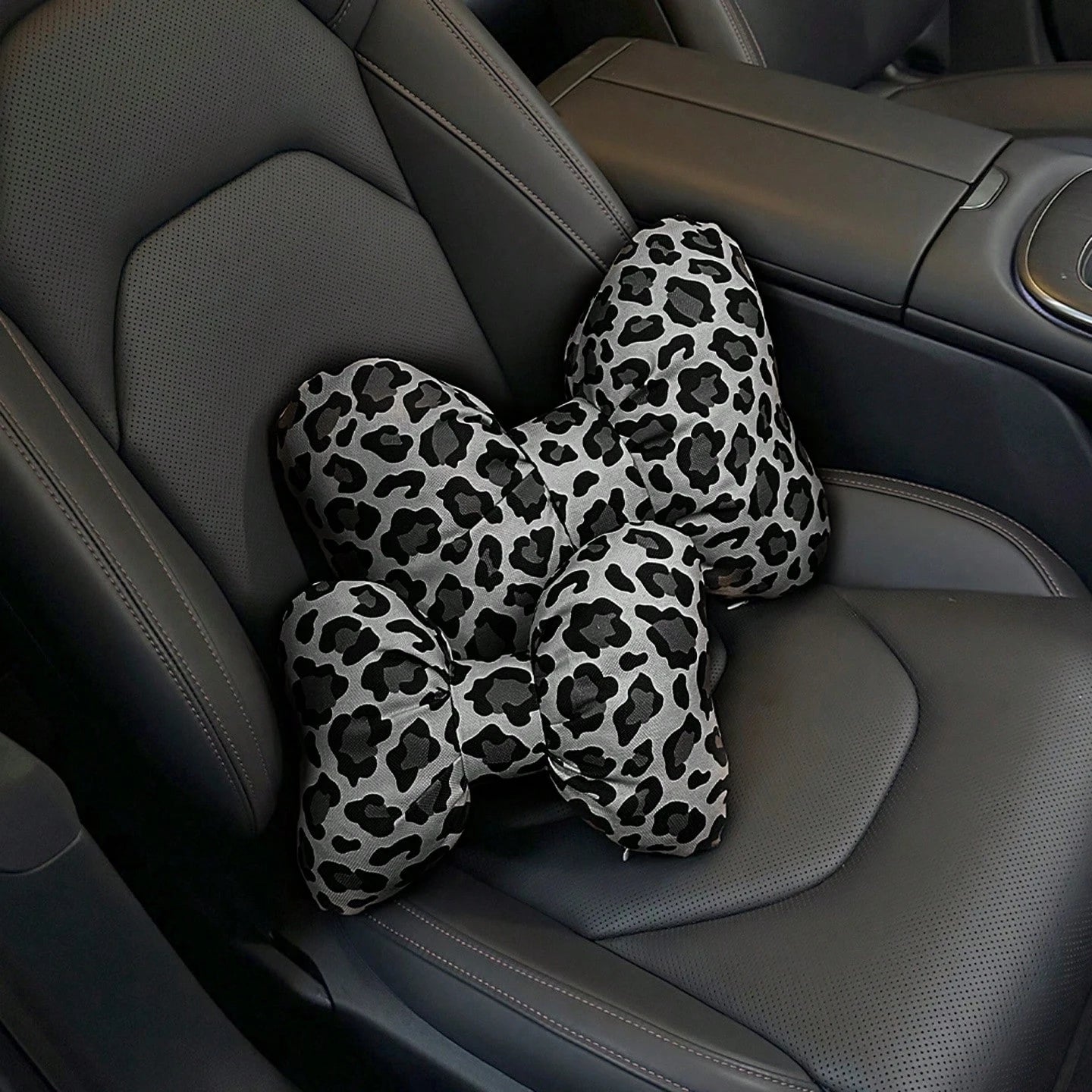 1pc Leopard Print Car Seat Cushion, Leopard Print Car Seat Cover, Non-Slip And Breathable, Premium Comfortable Car Seat Cushion, Suitable For Summer, Winter And All Year Round, Universal Fit. Perfect