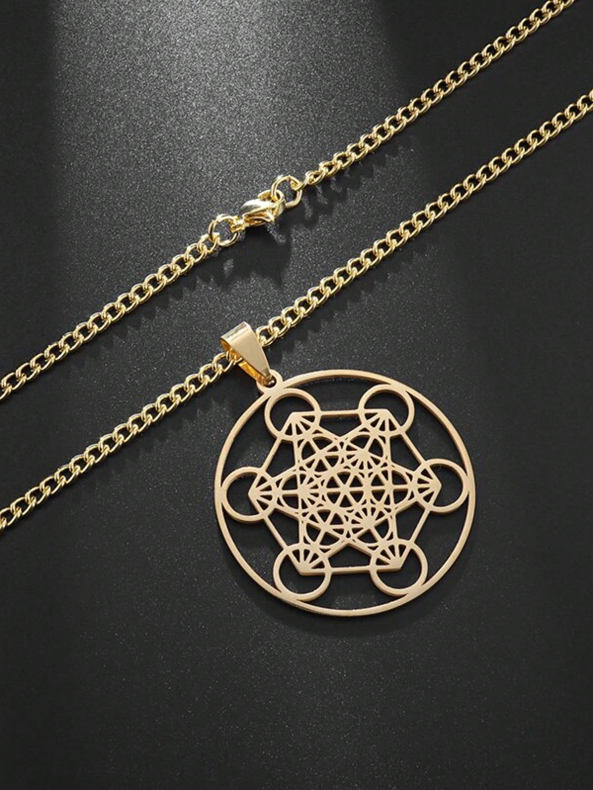 1PC New Fashion Retro Stainless Steel Seven Angels Magic Circle Hexagonal Pendant Sacred Metatron Necklace Amulet Jewelry For Men And Women