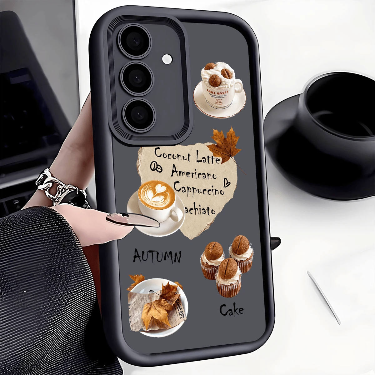 1pc Personalized Autumn Maple Leaf Slogan Heart Cake PU Anti-Fall Phone Case Thick Anti-Slip Protective Cover Compatible With Huawei Honor Galaxy S26, S26plus, S26ultra [International Version Non-Loca