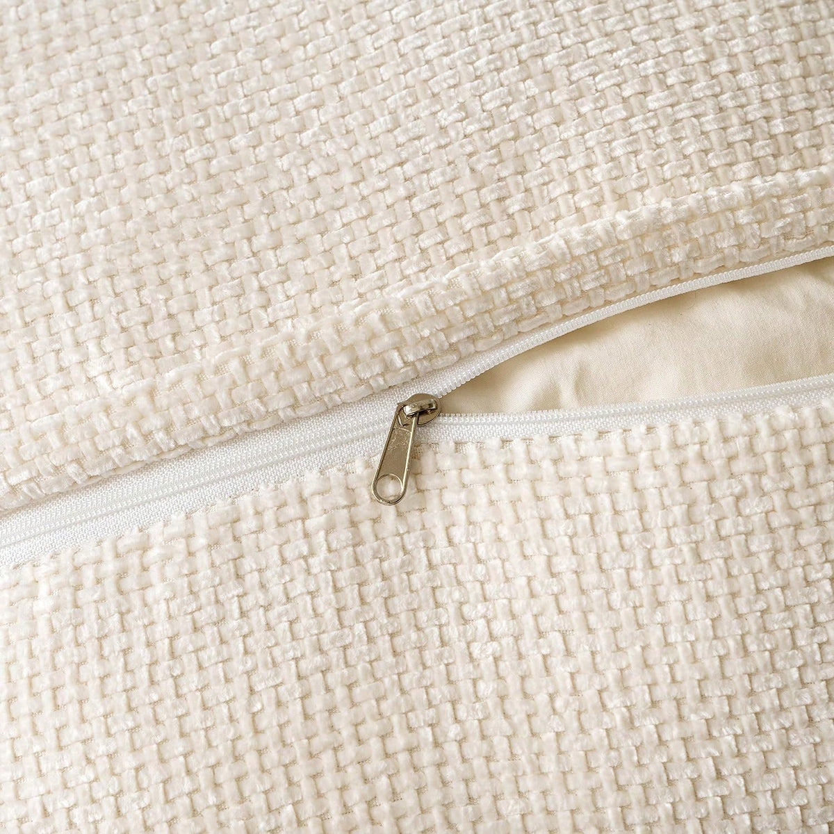 1pc Soft Chenille Cross Texture Pattern Throw Pillow Cover With Wide Trim, Farmhouse Cushion Cover For Home Decor, Sofa, Bedroom, Living Room