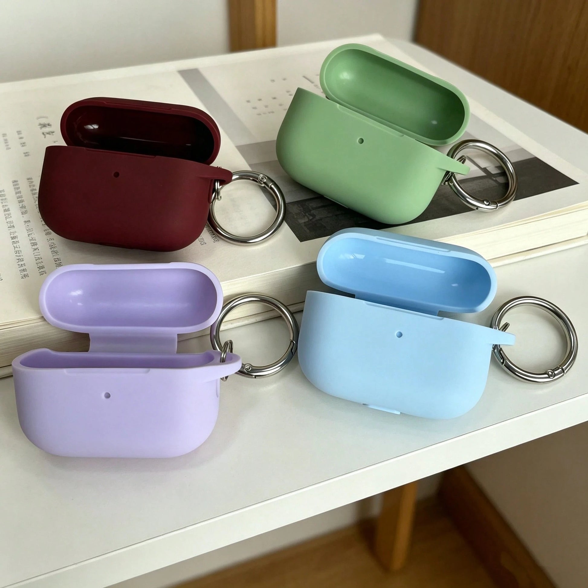 1pc Solid Color Silicone Earphone Case Compatible With Air Pods, Silicone One-Piece Solid Color Protective Cover