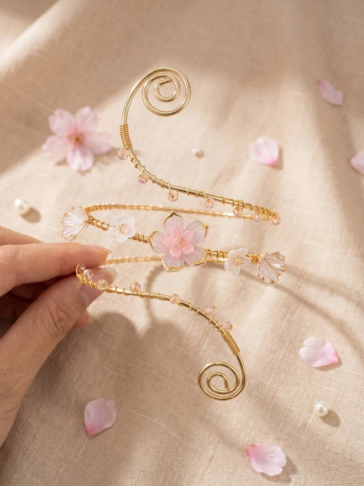 1pc Summer Fashion Floral Arm Chain Exaggerated Geometric Open Metal Bracelet Arm Cuff Suitable For Vacation, Party, Gathering