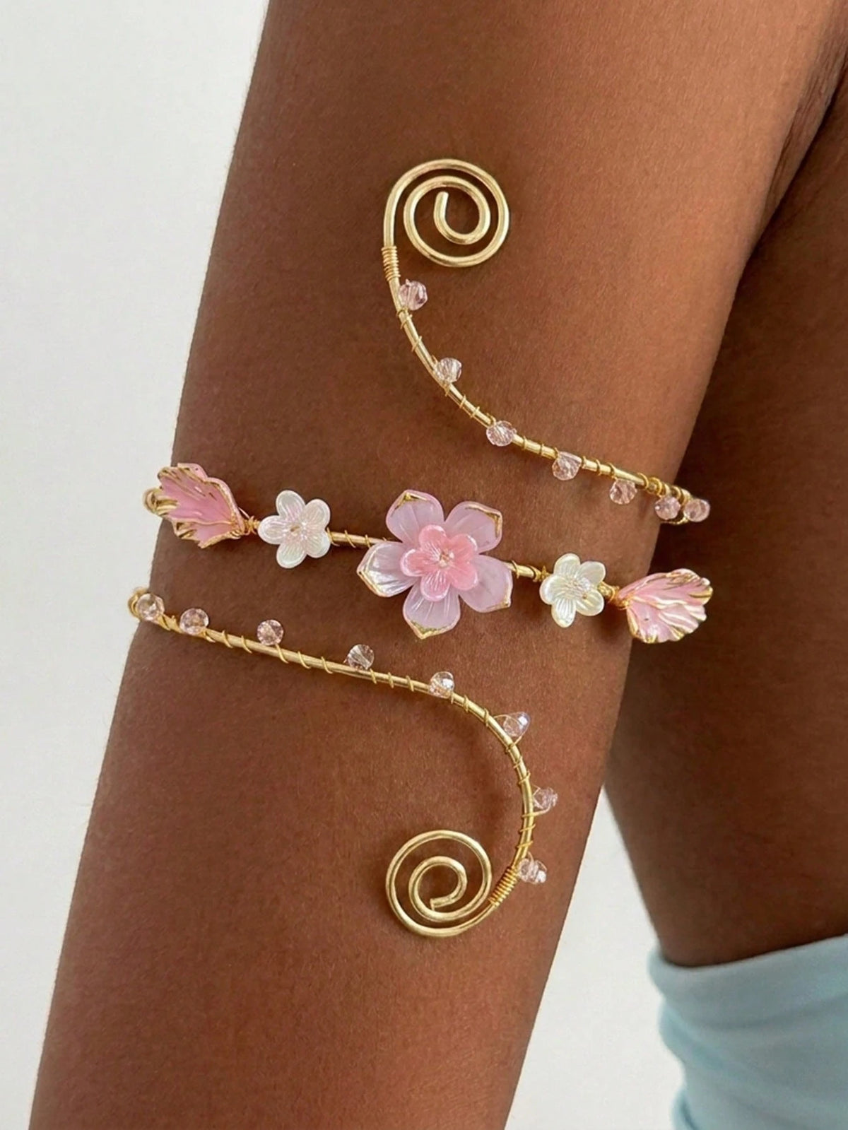 1pc Summer Fashion Floral Arm Chain Exaggerated Geometric Open Metal Bracelet Arm Cuff Suitable For Vacation, Party, Gathering
