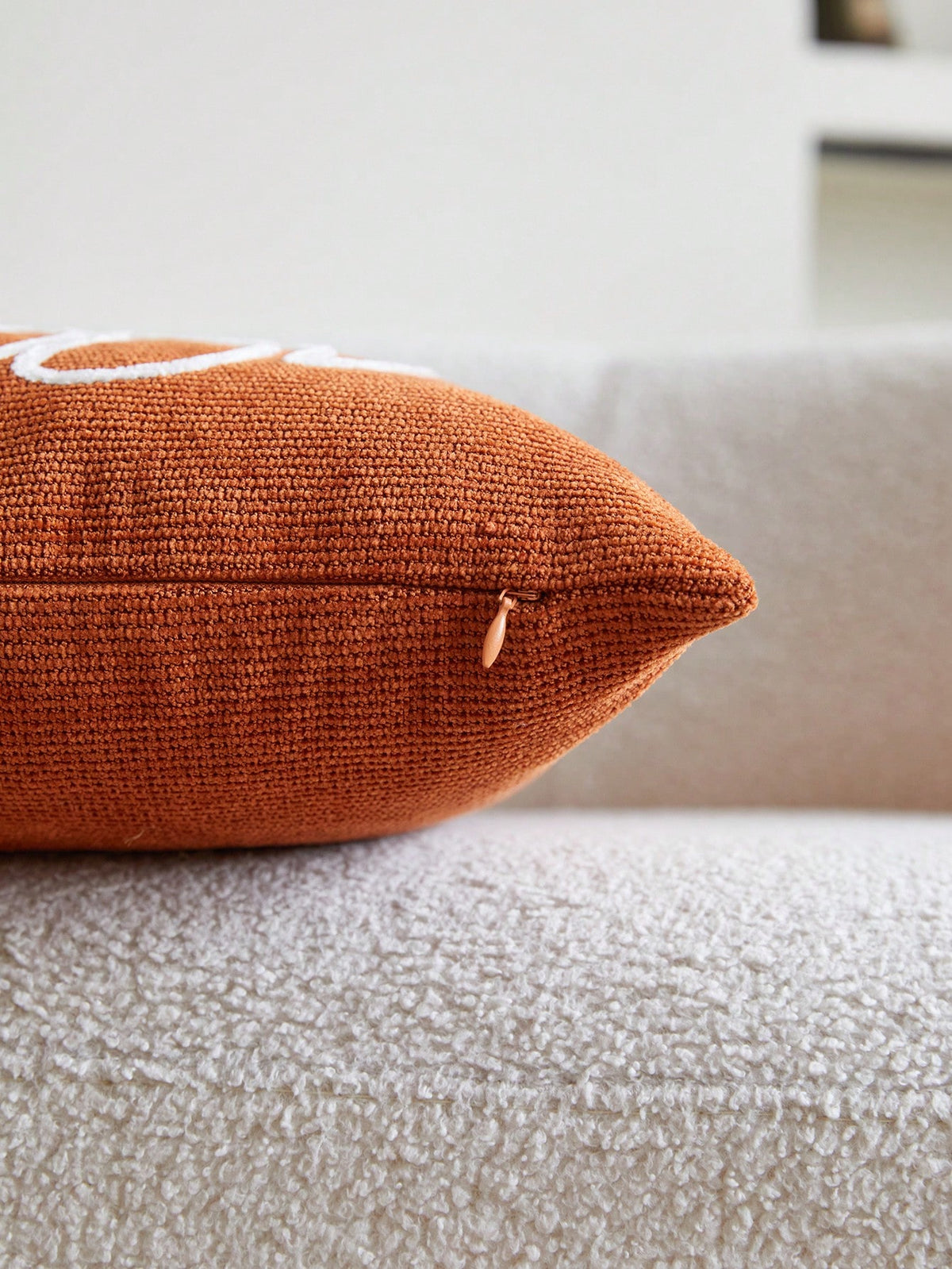 1pc Thanksgiving Orange Pumpkin Embroidered Pillow Case, Thanksgiving Hello Pumpkin Pillow Cover, Suitable For Indoor Decoration, Thanksgiving Decor, All-Season Pillow Case, Without Insert