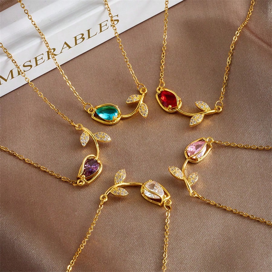 1pc Tulip Flower Necklace For Women, Niche Design, Versatile, Premium Titanium Steel Accessory