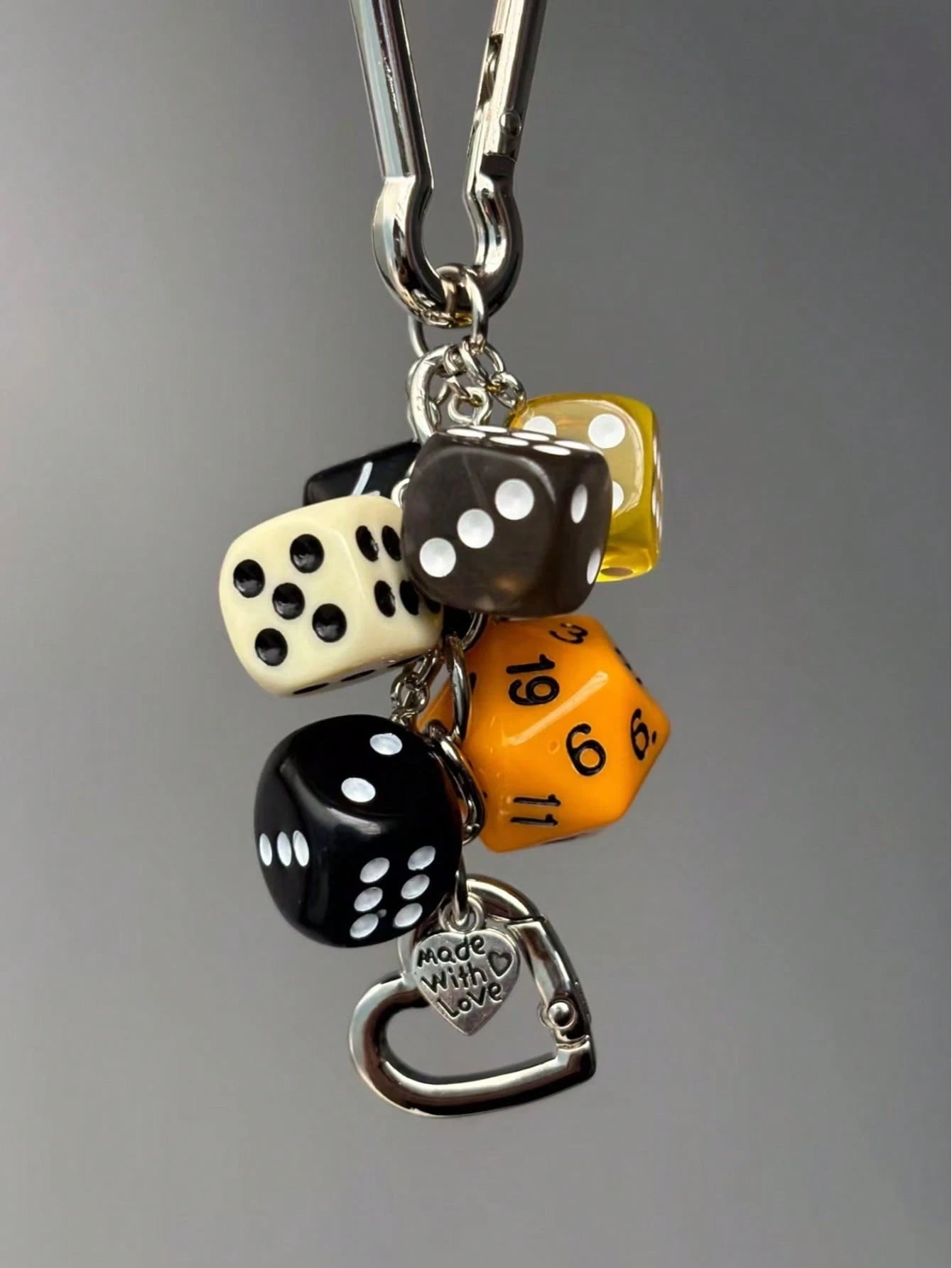 1pc Unisex Handmade Dice Keychain Unique Subculture Y2K Accessory Contrast Color Bag Charm Car Accessories For Woman Gifts For Women Gifts For Men