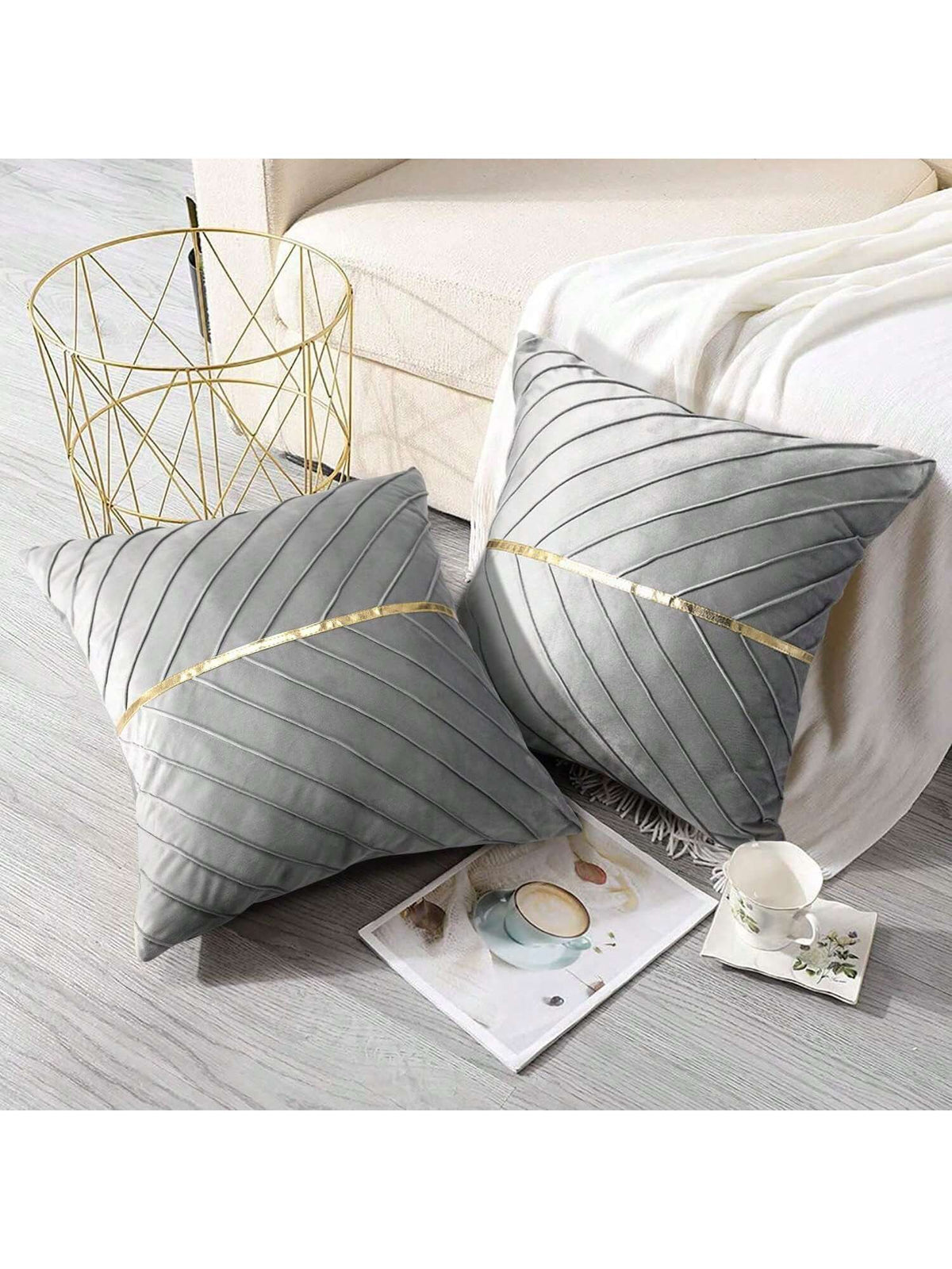 1pc Velvet Gold Shiny Diagonal Stripe Pillowcase, Square Cushion Cover, Holiday Home Pillow Decor, Soft Comfortable Fabric, Modern Decorative Sofa, Home Bedroom, Dorm Use