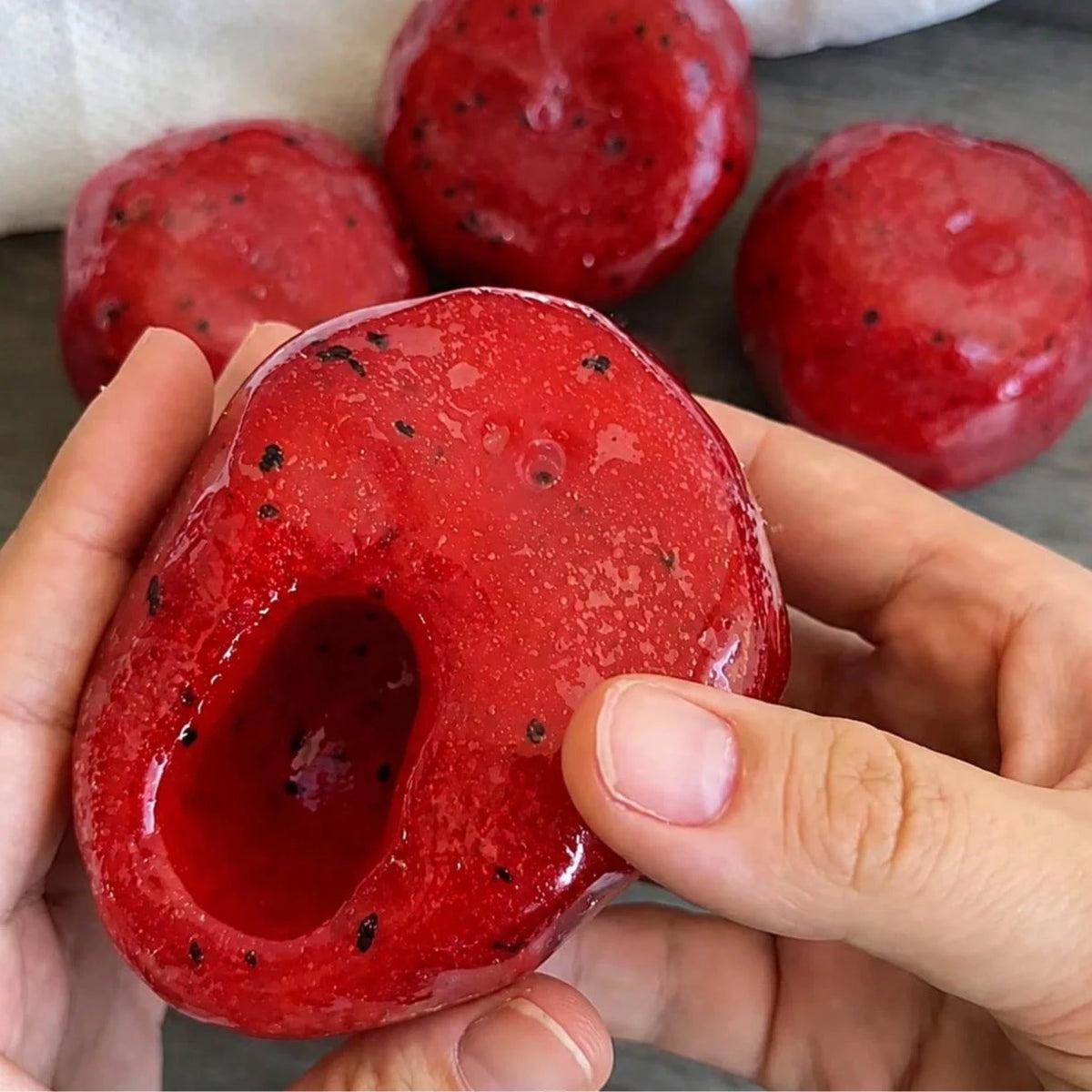1pc Watermelon Ice Ball Squishy Toy, Sandy Texture, Anxiety Relief, ADHD Autism Fingertip Toy, Stress Relief Toy, Best Gift For Birthday, Party, Easter, Christmas, Valentine's Day, Back To School