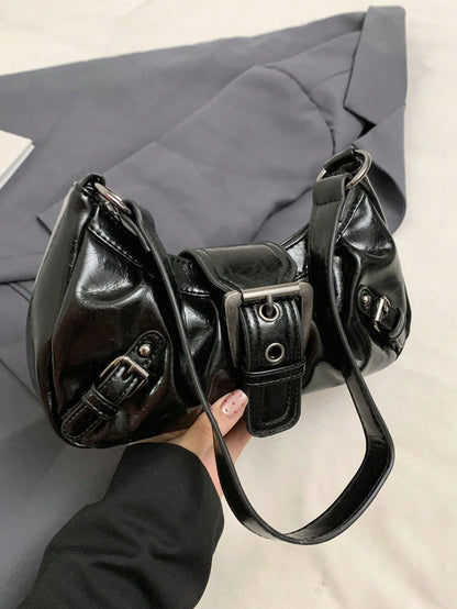 1pc Women's Vintage Style Motorcycle Bag, Made Of Soft Leather, With Rivet Decoration, Buckle Design, Pleated Body, Cloud-Shaped. This Bag Is Suitable For Work, Commuting, Dating Or Attending Parties.