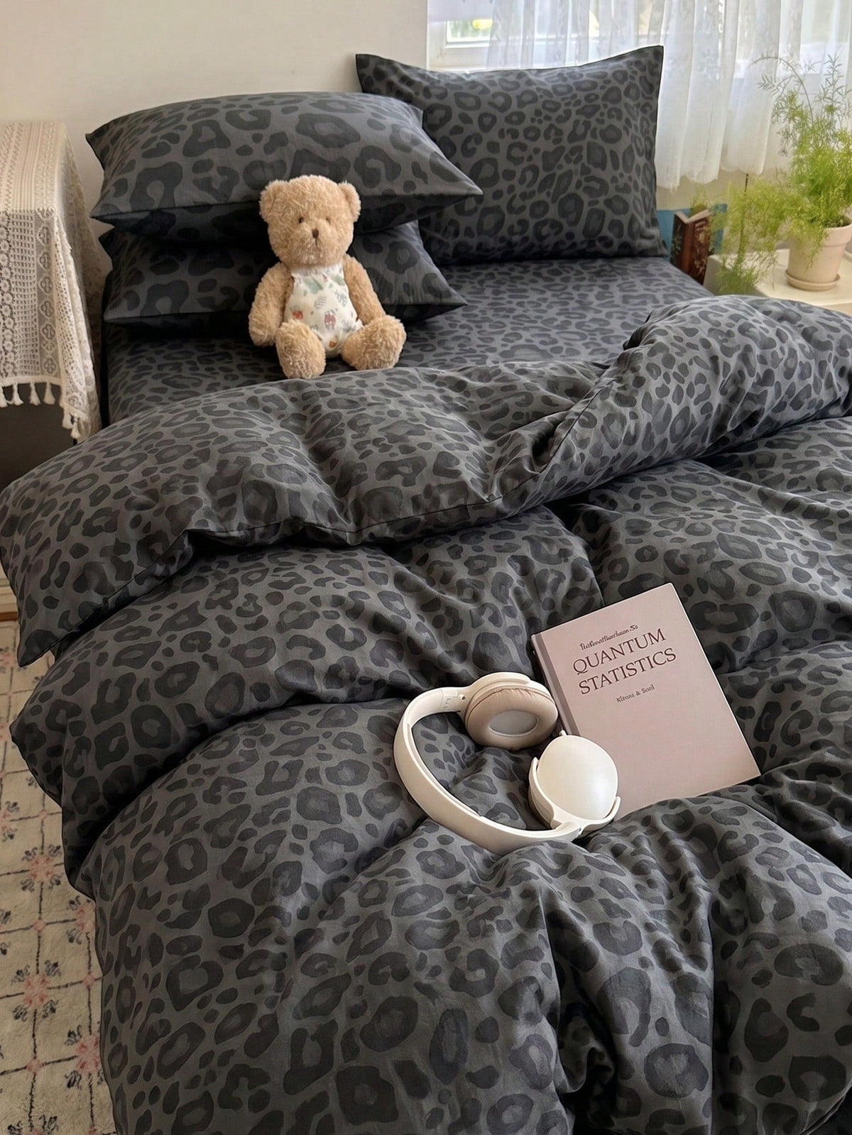 2/3pcs Set Fashionable Black & Dark Gray Leopard Print Duvet Cover Bedding Set, Soft & Breathable, Wrinkle-Resistant, Luxury Hotel Style, Gift For Parents & Friends, Reversible Dual-Color Quilted Duve